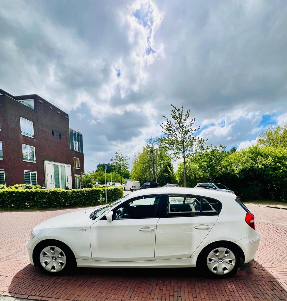 BMW 116i Business Edition 2011 164.000km 2e Eigenaar!, Auto's, BMW, Particulier, 1-Serie, Benzine, B, Hatchback, Handgeschakeld