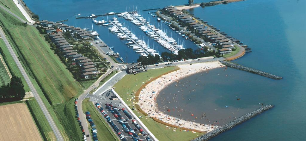 Te huur: Ligplaats Schokkershaven Schokkerstrand, Buiten