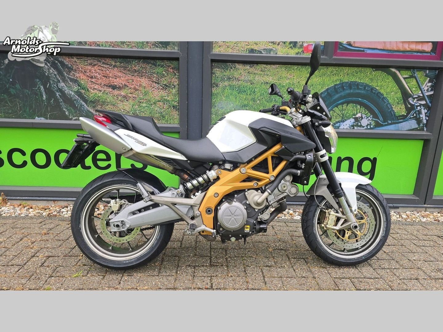 APRILIA SHIVER 750 (bj 2008) 40,058 km, 750 cc, 2 cilinders, Motorrijbewijs A, Bedrijf