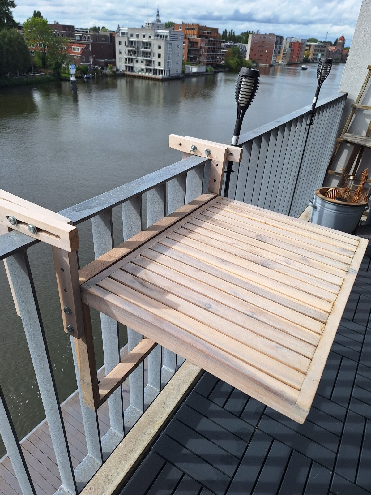 Nieuw eenvoudig ophangbaar balkontafeltje, Ophalen, Nieuw, Rechthoekig, Hout