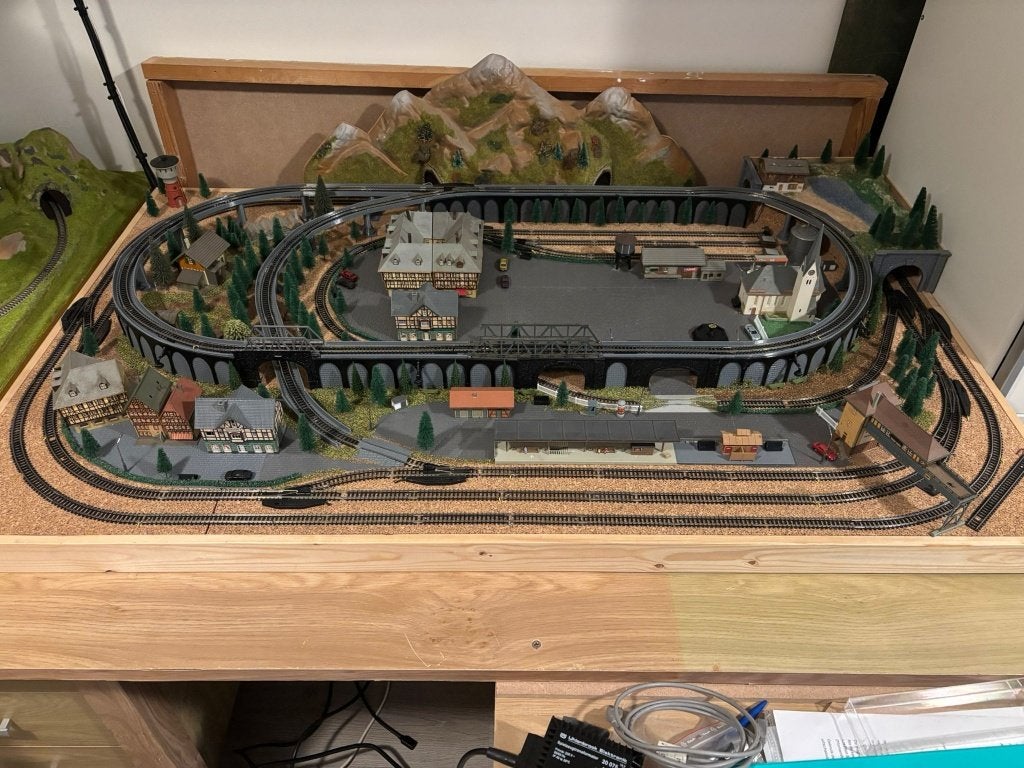 Mooi gedetailleerde Digitale Modelspoorbaan N Spoor, Ophalen, Gelijkstroom, Trix, Overige typen