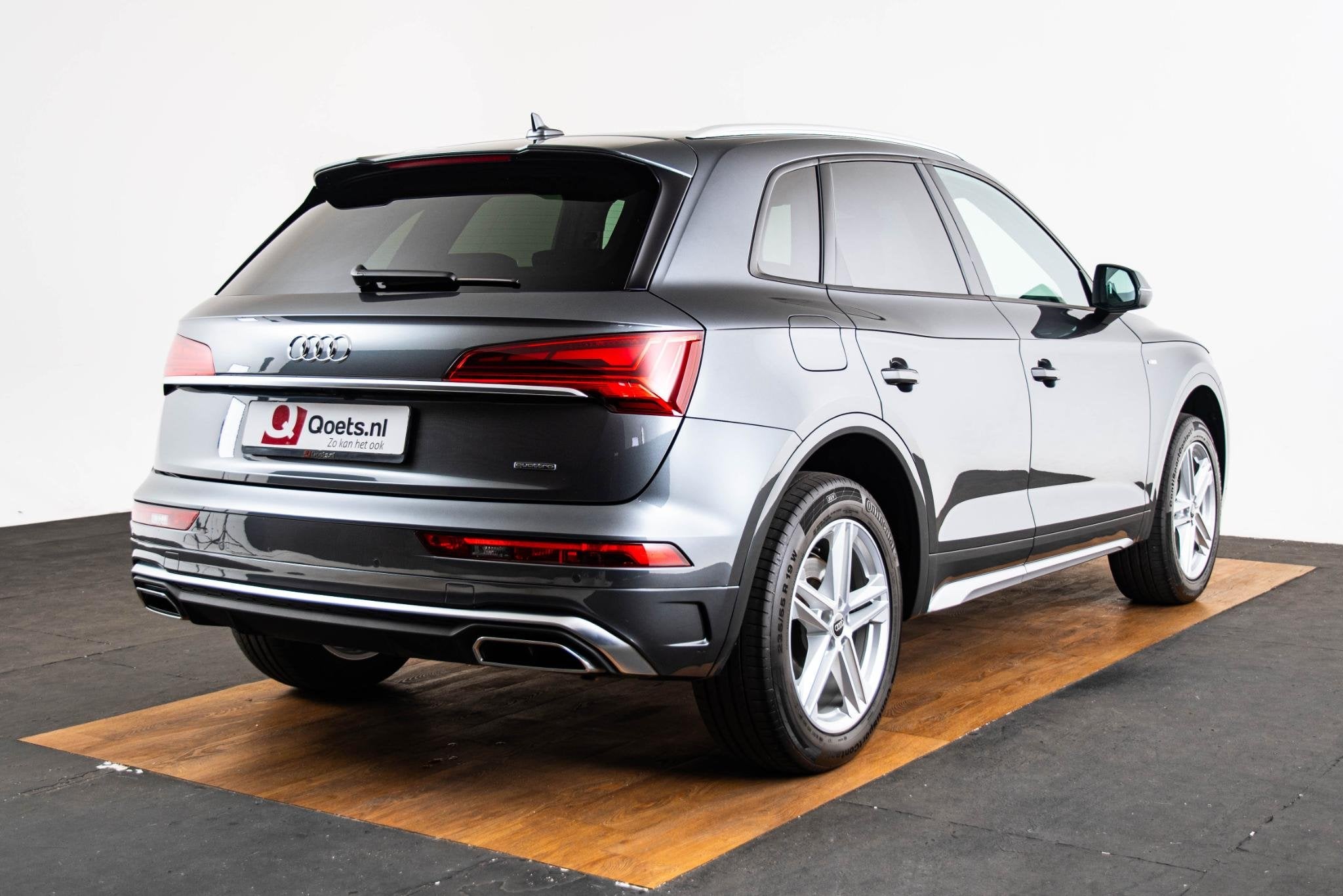 Audi Q5 50 TFSI e S edition Panoramadak - Multifunctioneel s, 14 kWh, Gebruikt, 4 cilinders, Leder en Stof