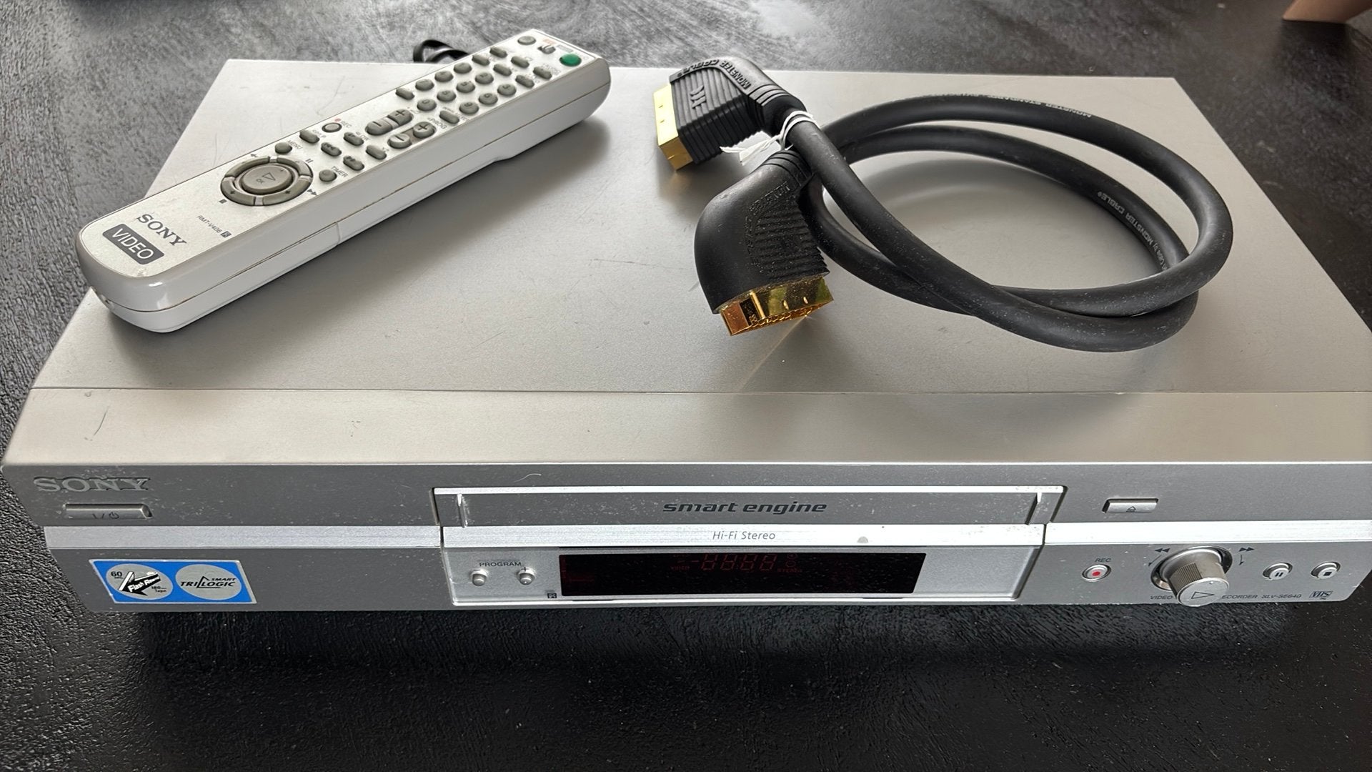 Sony SLV-SE640 VHS-speler/recorder met afstandsbediening, Audio, Tv en Foto, Videospelers, Ophalen of Verzenden, Gebruikt, VHS-speler of -recorder