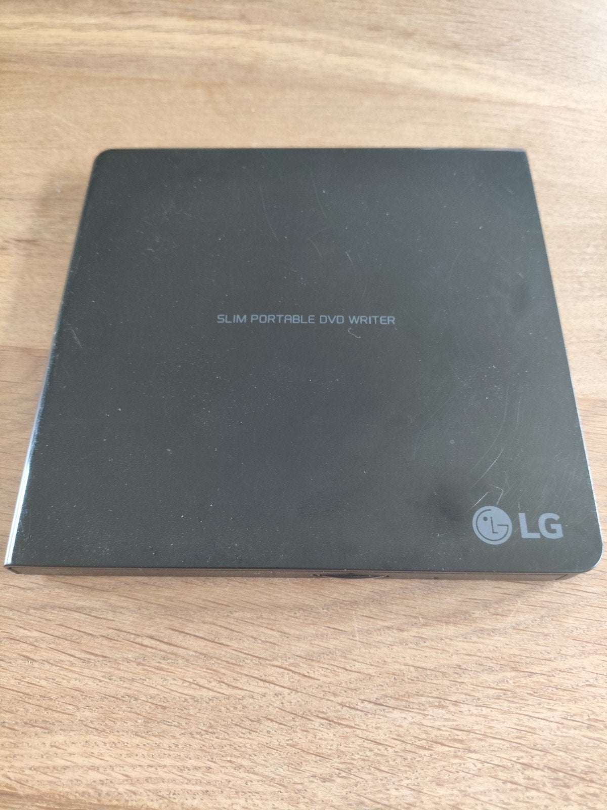 LG Slim Portable DVD Writer GP57EB40, Computers en Software, Optische drives, Zo goed als nieuw, Extern, MacOS, Windows, Cd, Dvd