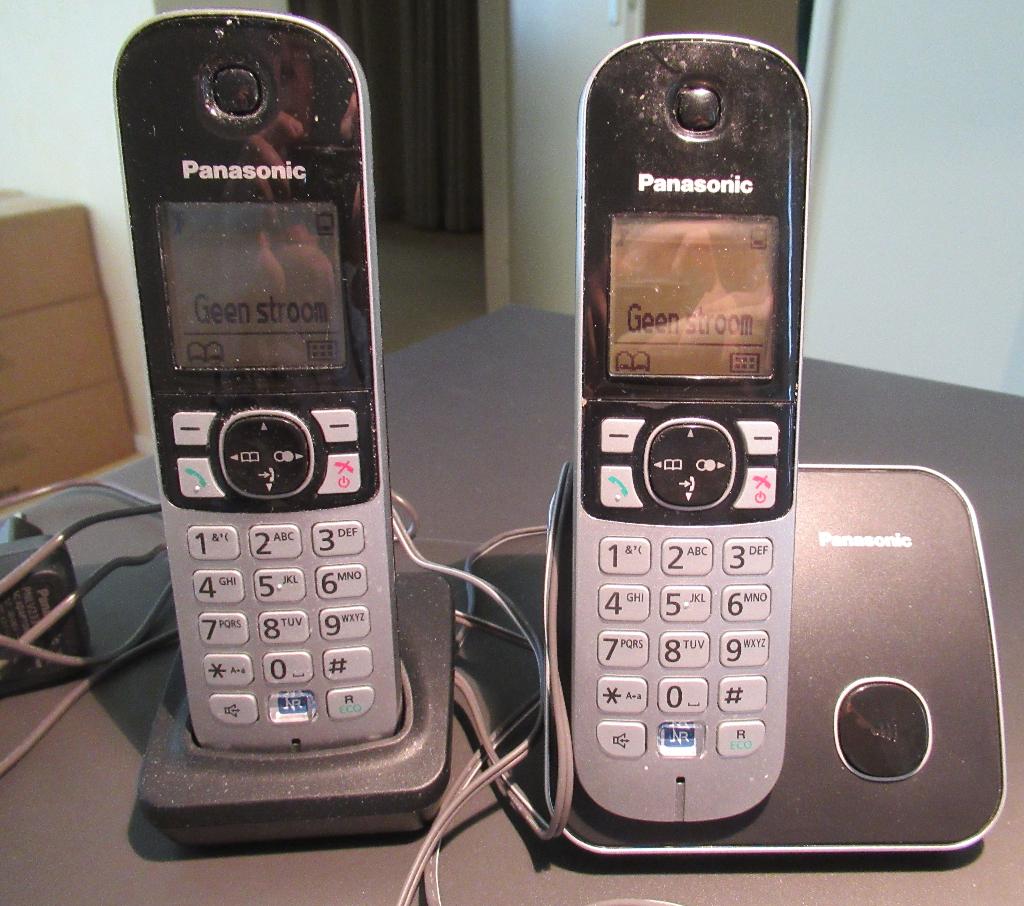 Telefoonset, Ophalen of Verzenden, Gebruikt, 2 handsets