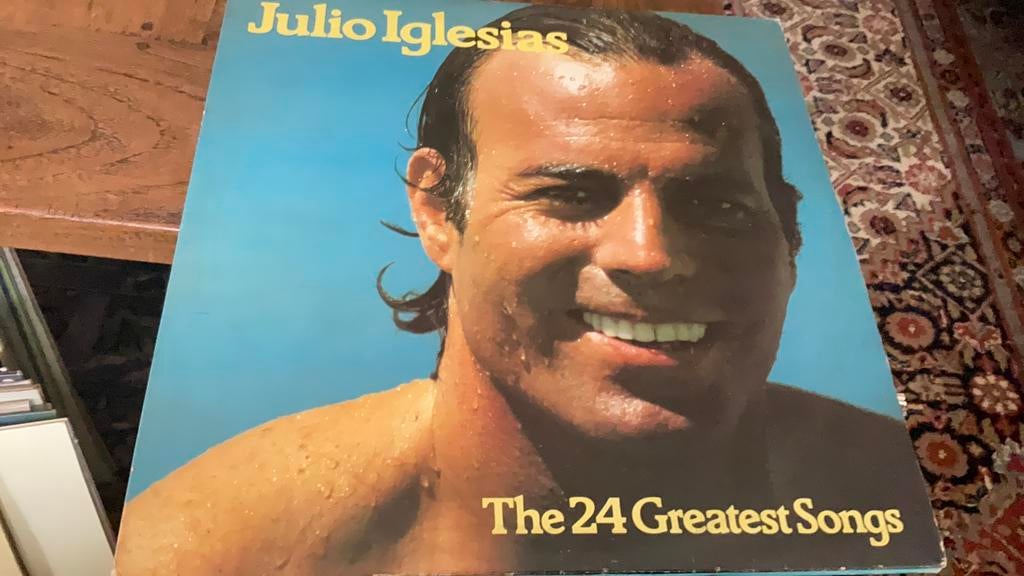 Julio Iglesias. The 24 Greatest Songs, Cd's en Dvd's, Ophalen of Verzenden, Zo goed als nieuw, 12 inch