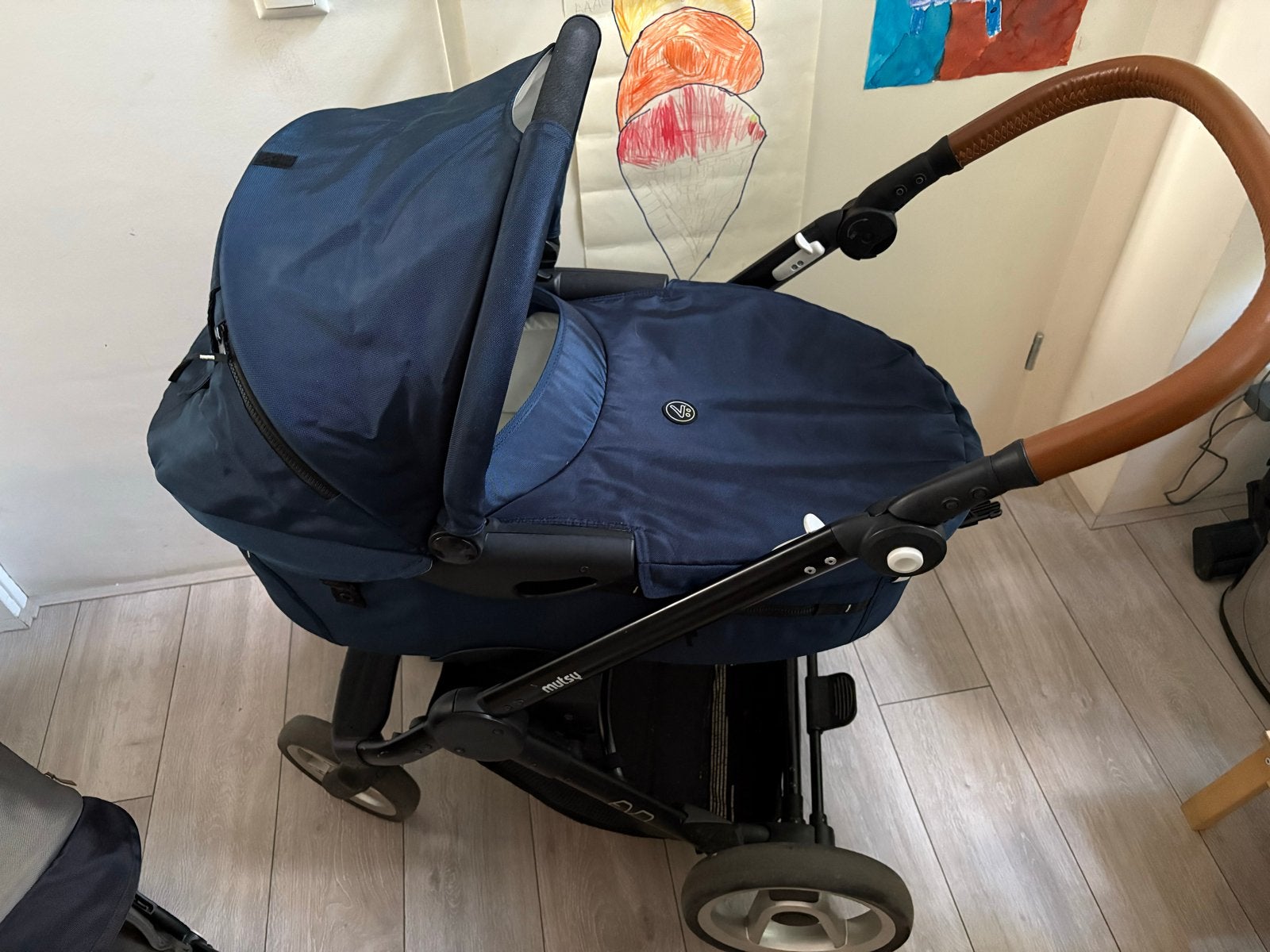 Mutsy Evo kinderwagen met reiswieg en zitje, Kinderen en Baby's, Kinderwagens en Combinaties, Gebruikt, Ophalen of Verzenden, Combiwagen