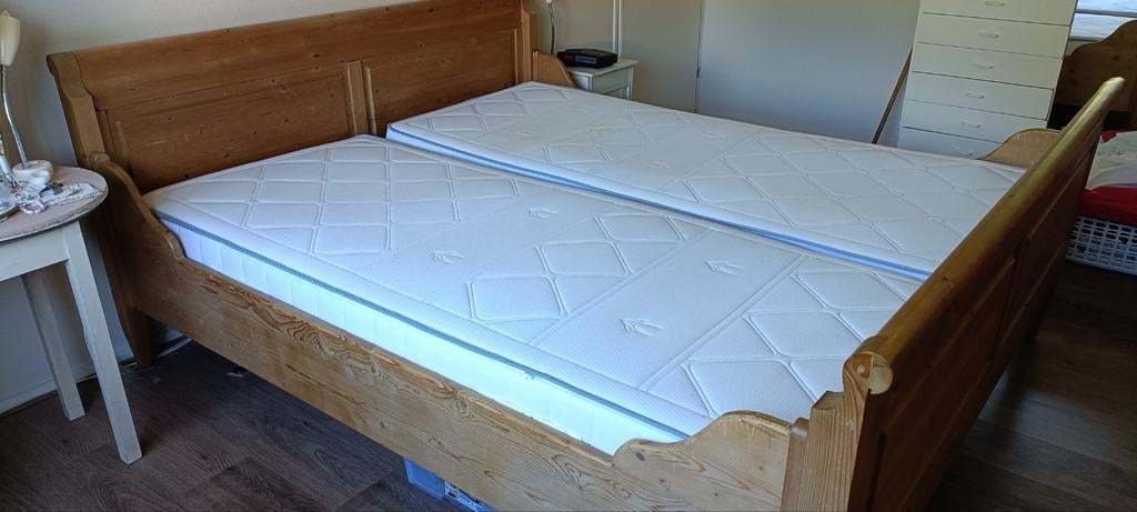 Tweepersoons houten ledikant. Lengtemaat., Gebruikt, Tweepersoons, Ophalen of Verzenden, 180 cm