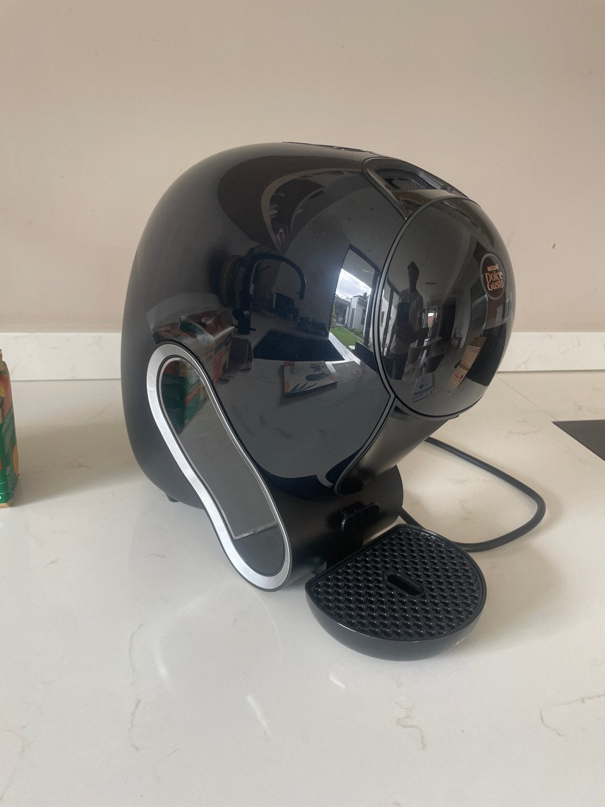 Nescafé Dolce Gusto Neo Koffiemachine met capsules, Koffiepads en cups, Koffiemachine, Ophalen of Verzenden, Zo goed als nieuw