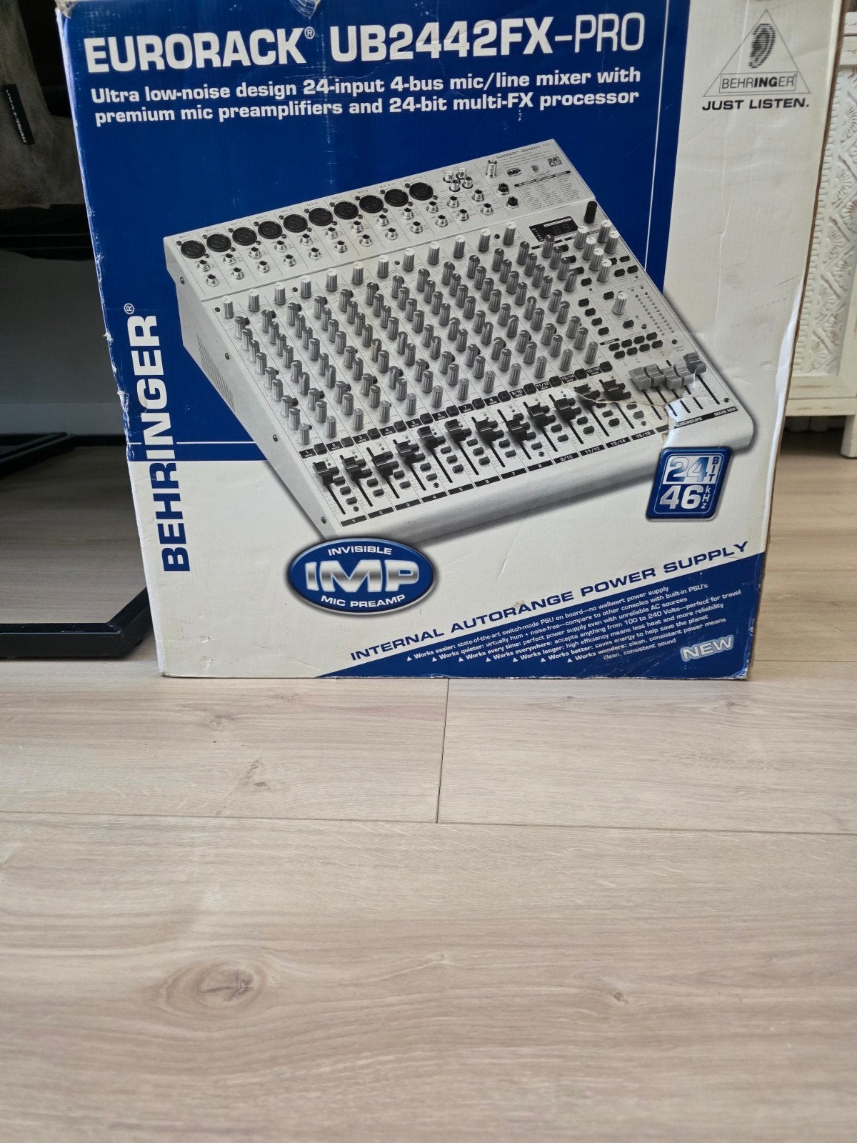Behringer Eurorack UB2442FX-PRO Mixer, Ophalen, Zo goed als nieuw, 20 kanalen of meer, Microfooningang