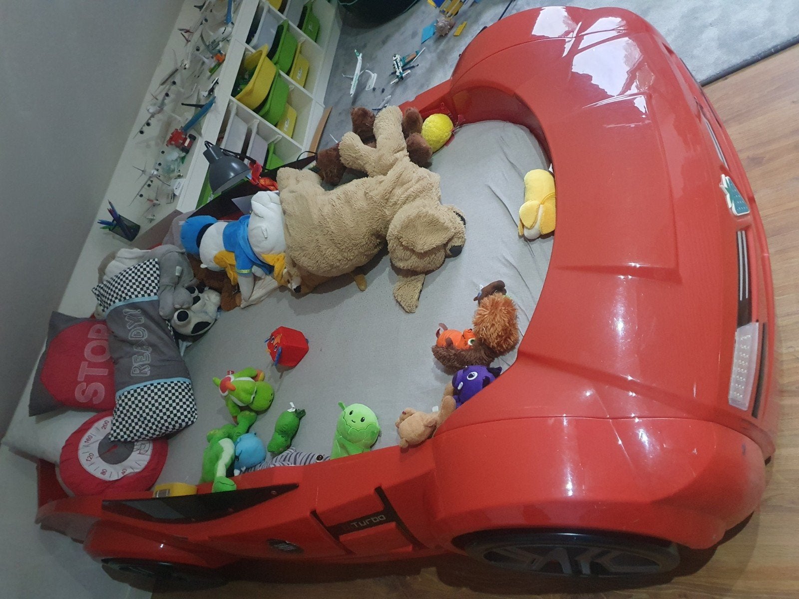 Çilek 4 delige kinderkamer. bed, bureau, kast, pomp, Ophalen, Gebruikt, Jongetje of Meisje