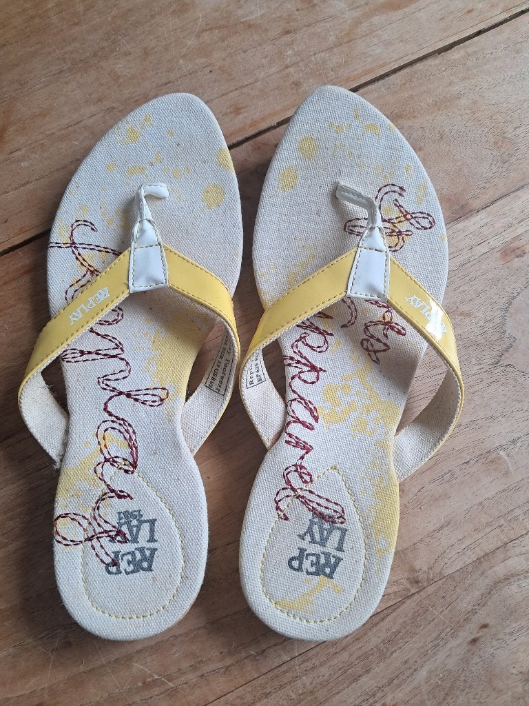 Replay slippers , maat 39, Slippers, Geel, Replay, Ophalen of Verzenden