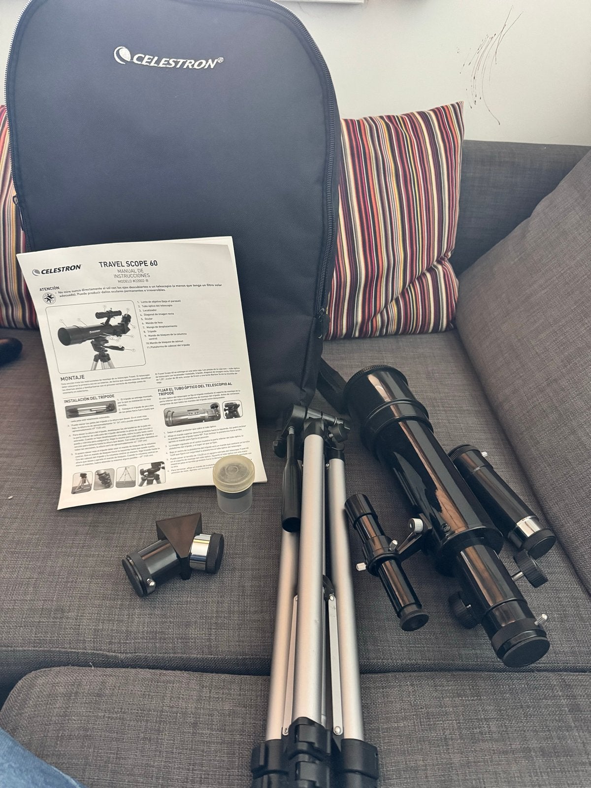 Celestron Travel Scope 60 Refractor Telescoop met Statief, Lenzentelescoop (refractor), Met statief, Ophalen of Verzenden, Zo goed als nieuw