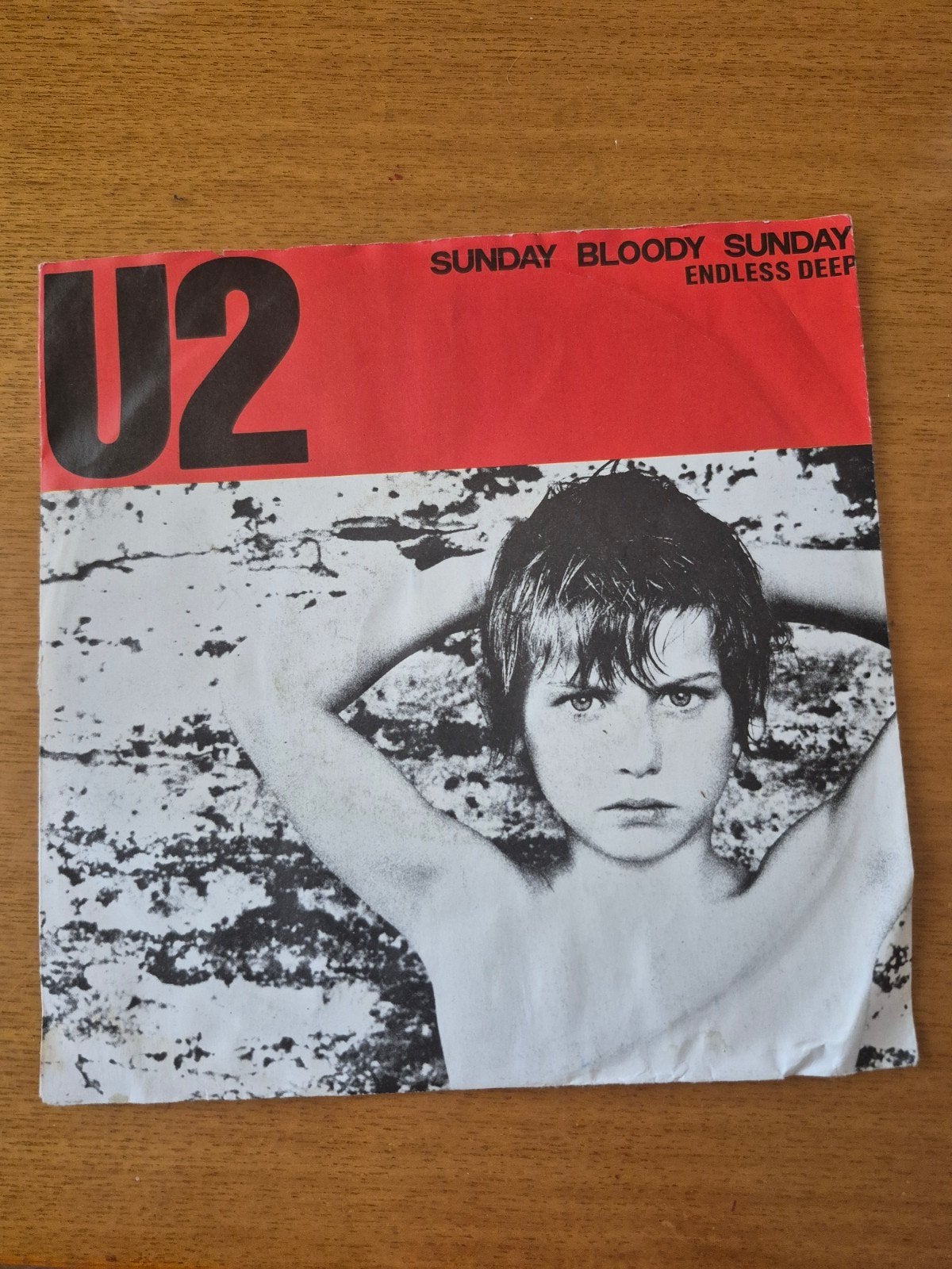 U2 - Sunday Bloody Sunday / Endless Deep 7" Vinyl Single, Gebruikt, Originele persing, 7 inch, Ophalen of Verzenden