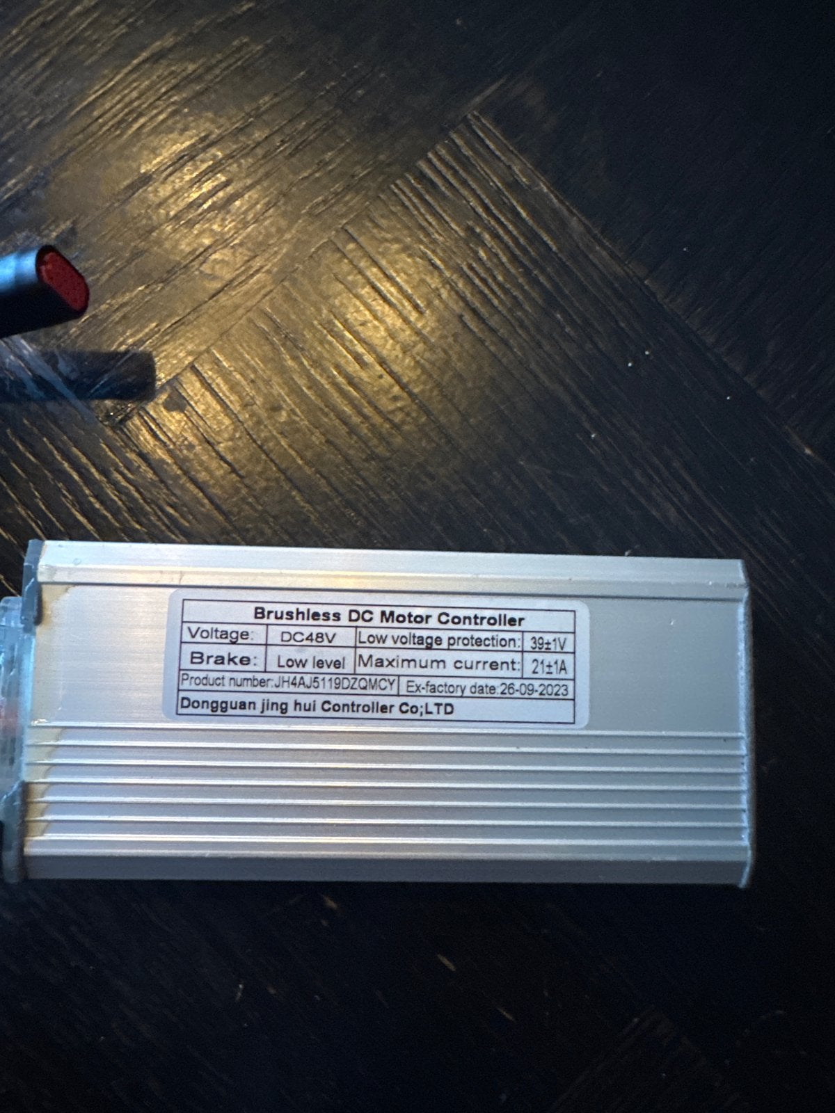 V20 1.0 Opvoerbare Onbegrensde Controller met Rode Motorkabe, Ophalen of Verzenden, Zo goed als nieuw, Fatbike, Overige typen
