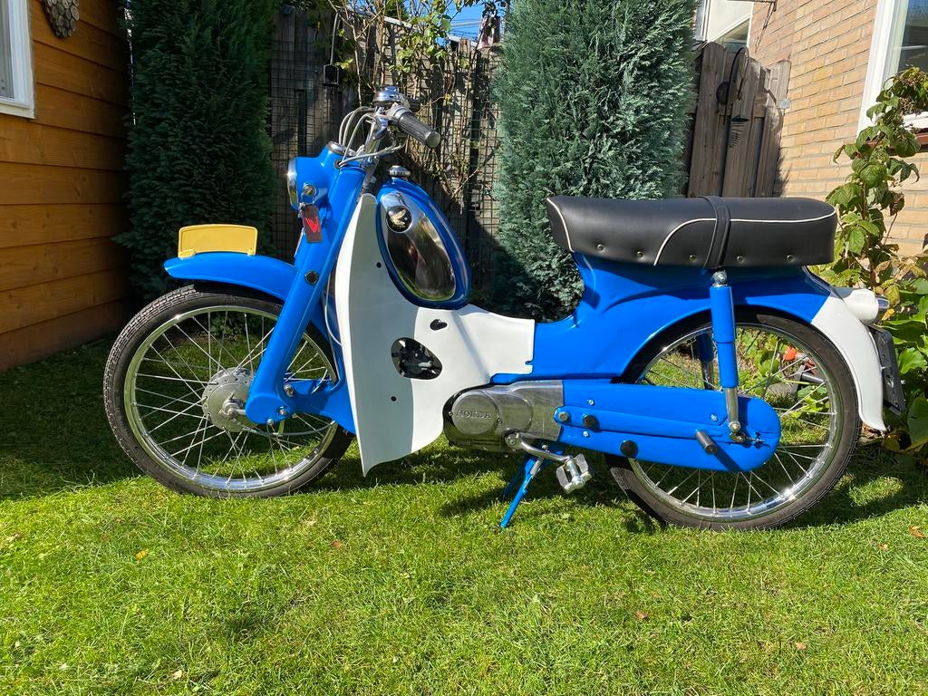 Honda C310a, Fietsen en Brommers, Brommers | Oldtimers, Maximaal 45 km/u, 50 cc, 3 versnellingen, Ophalen