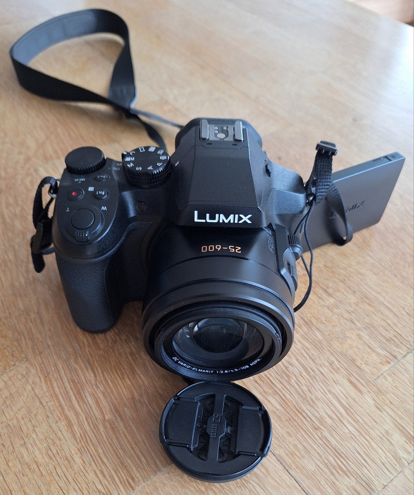 Panasonic DMC FZ300 12Mp, 25-600 lens, 4k video etc etc, Ophalen, Kantelbaar/draaibaar scherm, Panasonic, Spiegelreflex