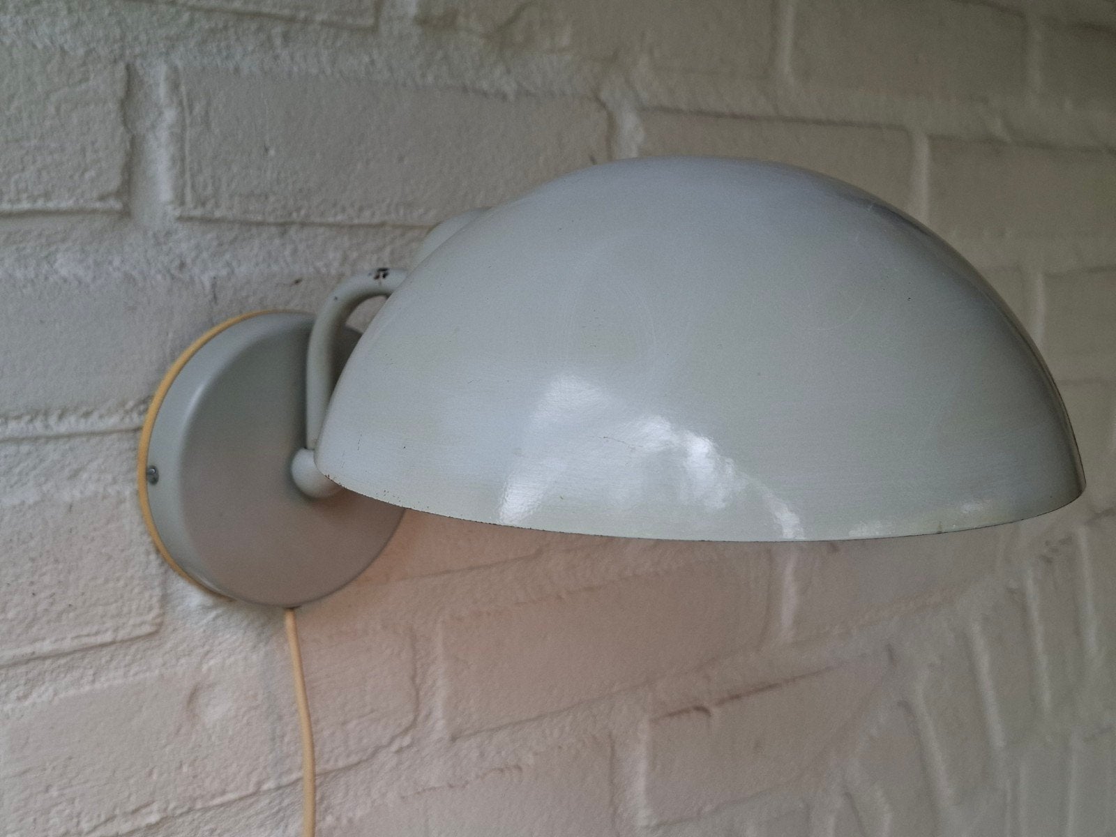 Vintage retro wandlamp Herda zeldzaam model Design jaren 60, Huis en Inrichting, Lampen | Wandlampen, Gebruikt, Grijs, Overige merken