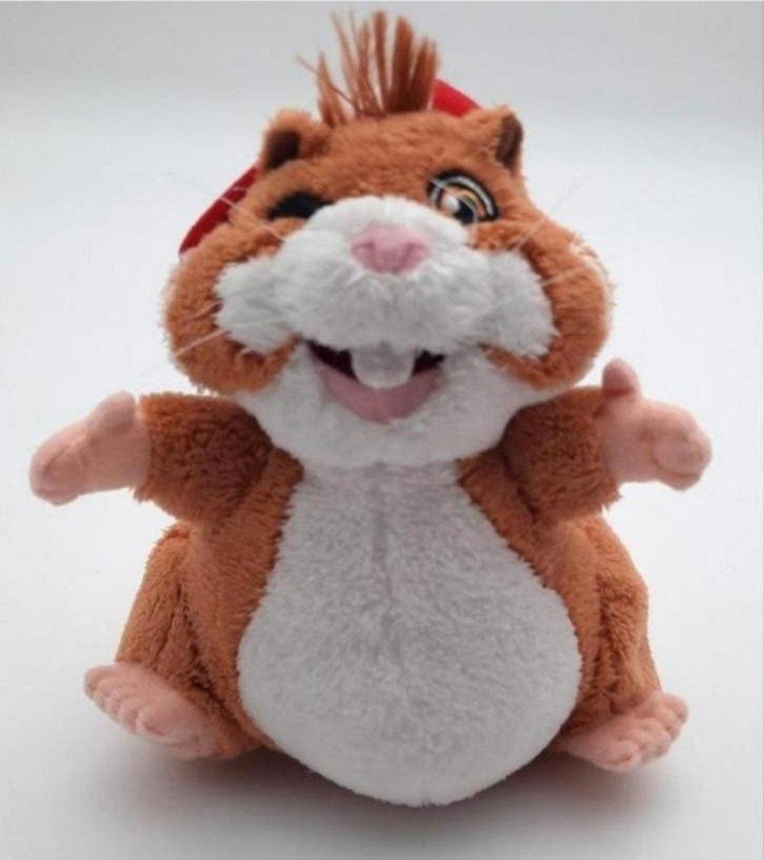 AH jongen Hamster met petje ca. 17cm, Hamster, Ophalen of Verzenden, Zo goed als nieuw, Klein (minder dan 20 cm)
