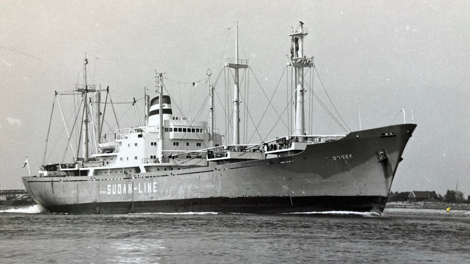 HAL  ex KATSEDYK   1961  als TJONGER (Ned.), Verzamelen, Ophalen of Verzenden, Zo goed als nieuw, Kaart, Foto of Prent