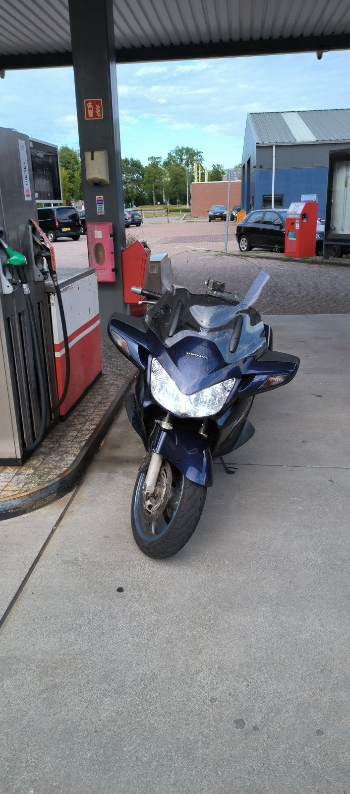 Honda ST1300 Pan European 2004 - Volledig uitgerust, Occasion, 4 cilinders, Motorrijbewijs A, Handvatverwarming