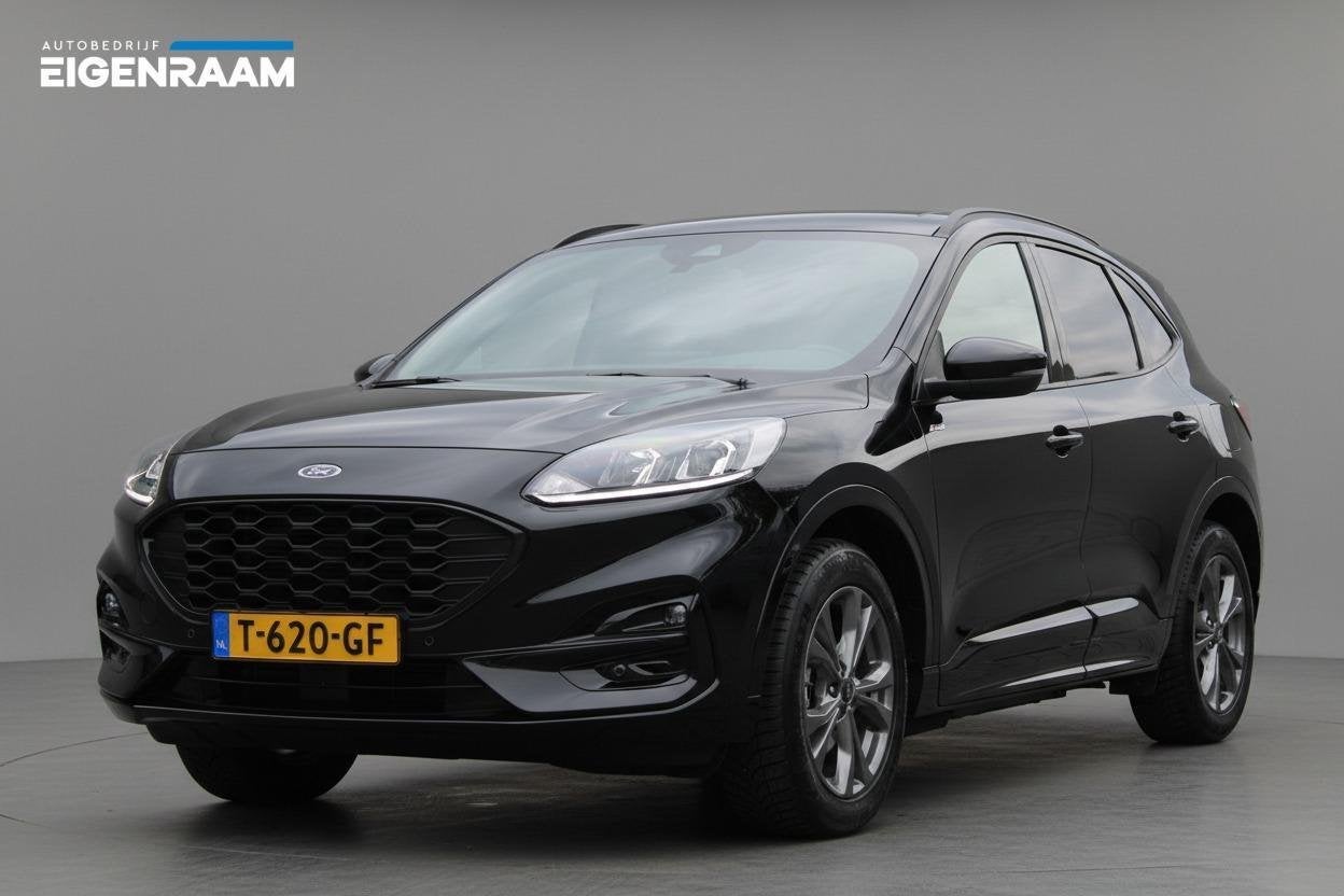 Ford Kuga 2.5 PHEV ST-Line | Winterpack | Panoramadak, Gebruikt, Euro 6, 4 cilinders, Zwart