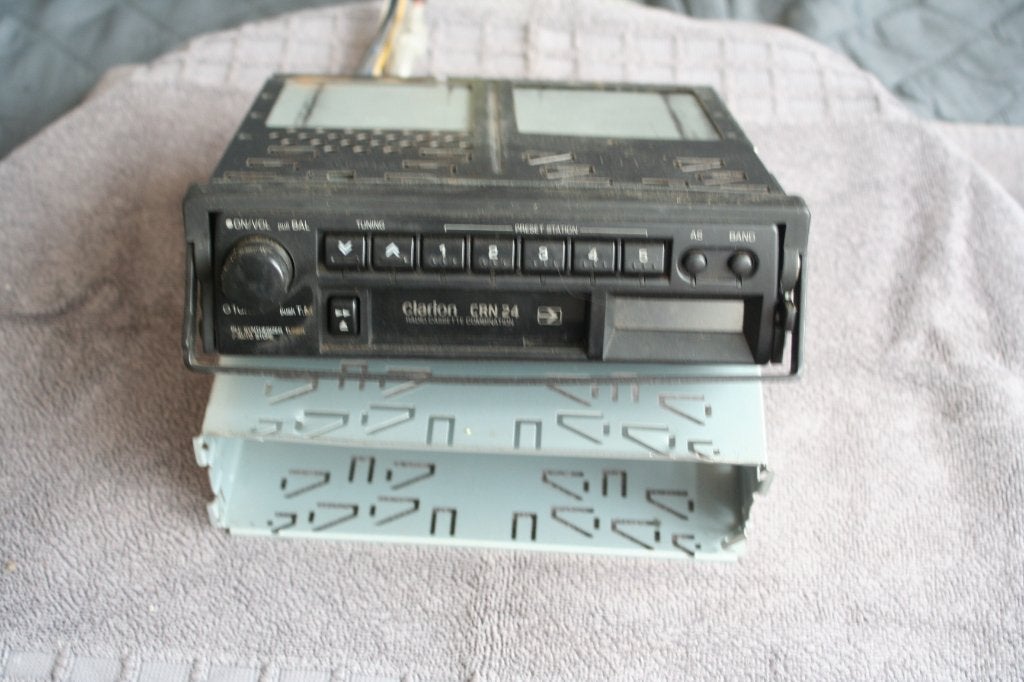 Mooie oud Clarion CRN 24 Autoradio, Ophalen of Verzenden, Gebruikt