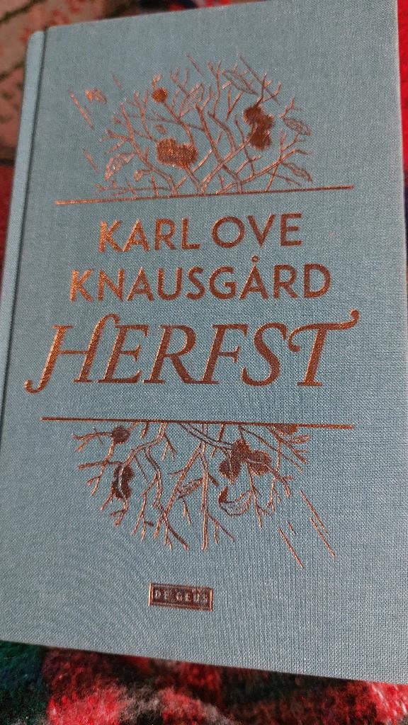 Karl Ove Knausgard: HERFST + de Morgenster, Boeken, Ophalen of Verzenden, Zo goed als nieuw, Europa overig