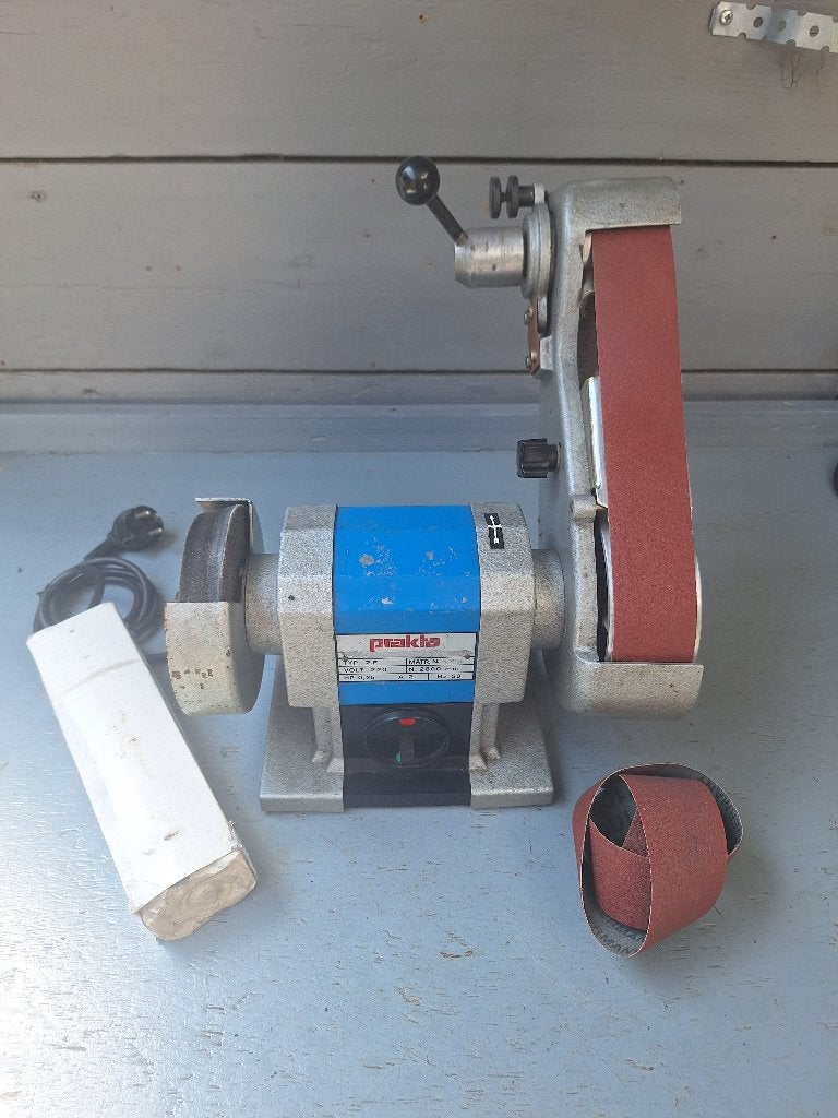 Mapi Prakta 2F polijst/schuurmachine, Ophalen of Verzenden, Gebruikt, Minder dan 700 watt, Werkbankslijpmachine