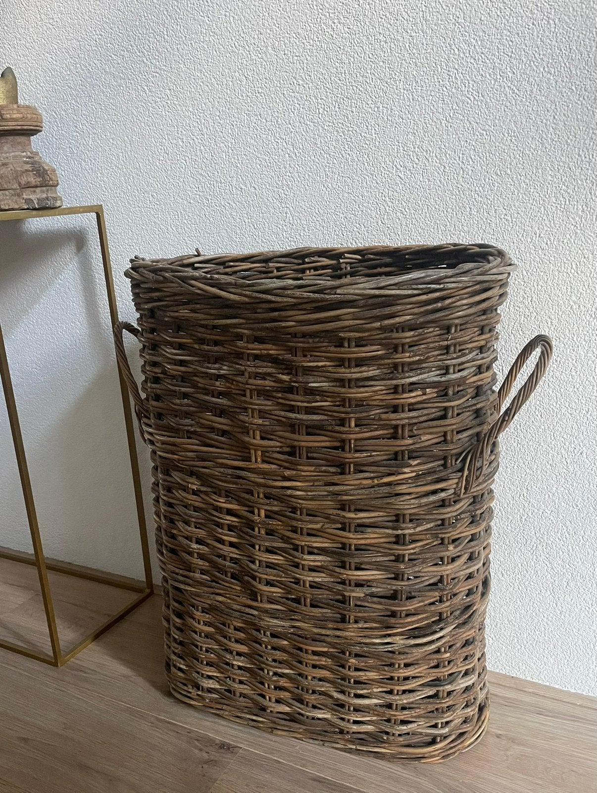 XL riet gevlochten mand met handvaten - Eyecatcher!, Ophalen, Zo goed als nieuw, Rechthoekig, Riet