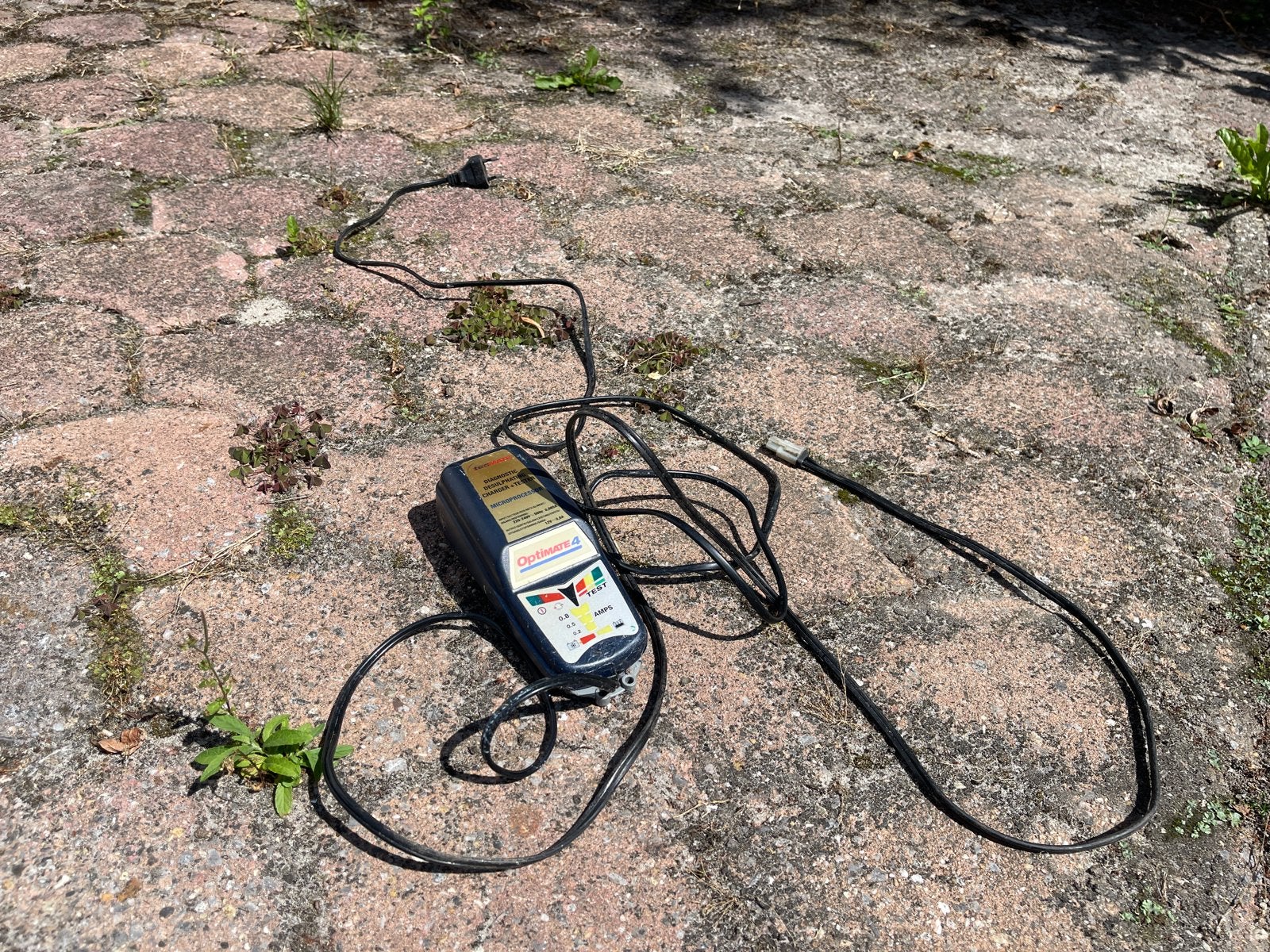 Optimate 4 motorlader met accu verbinding, Ophalen, Gebruikt