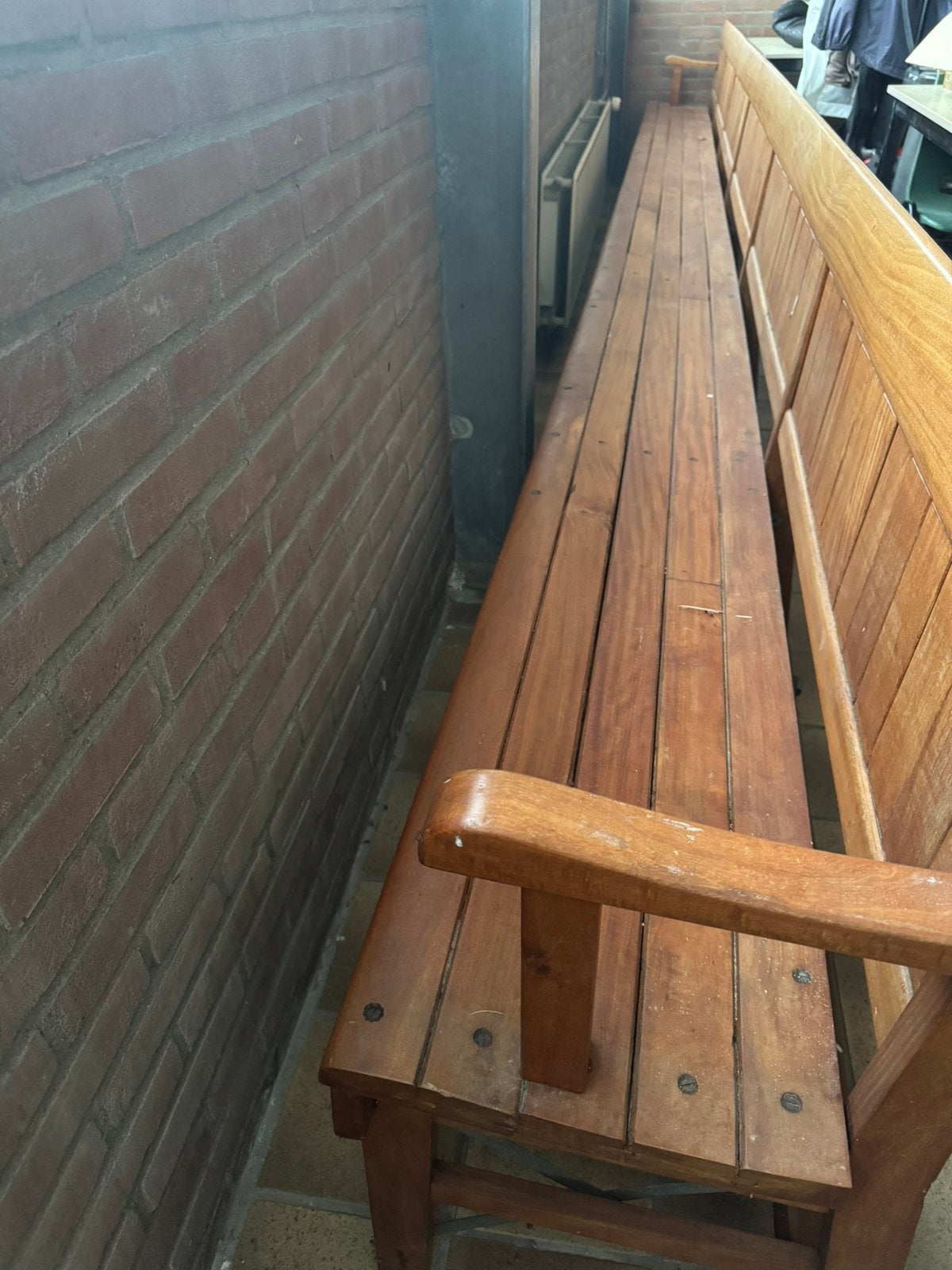 Kerkbank +\- 5,9 meter lang, Ophalen of Verzenden