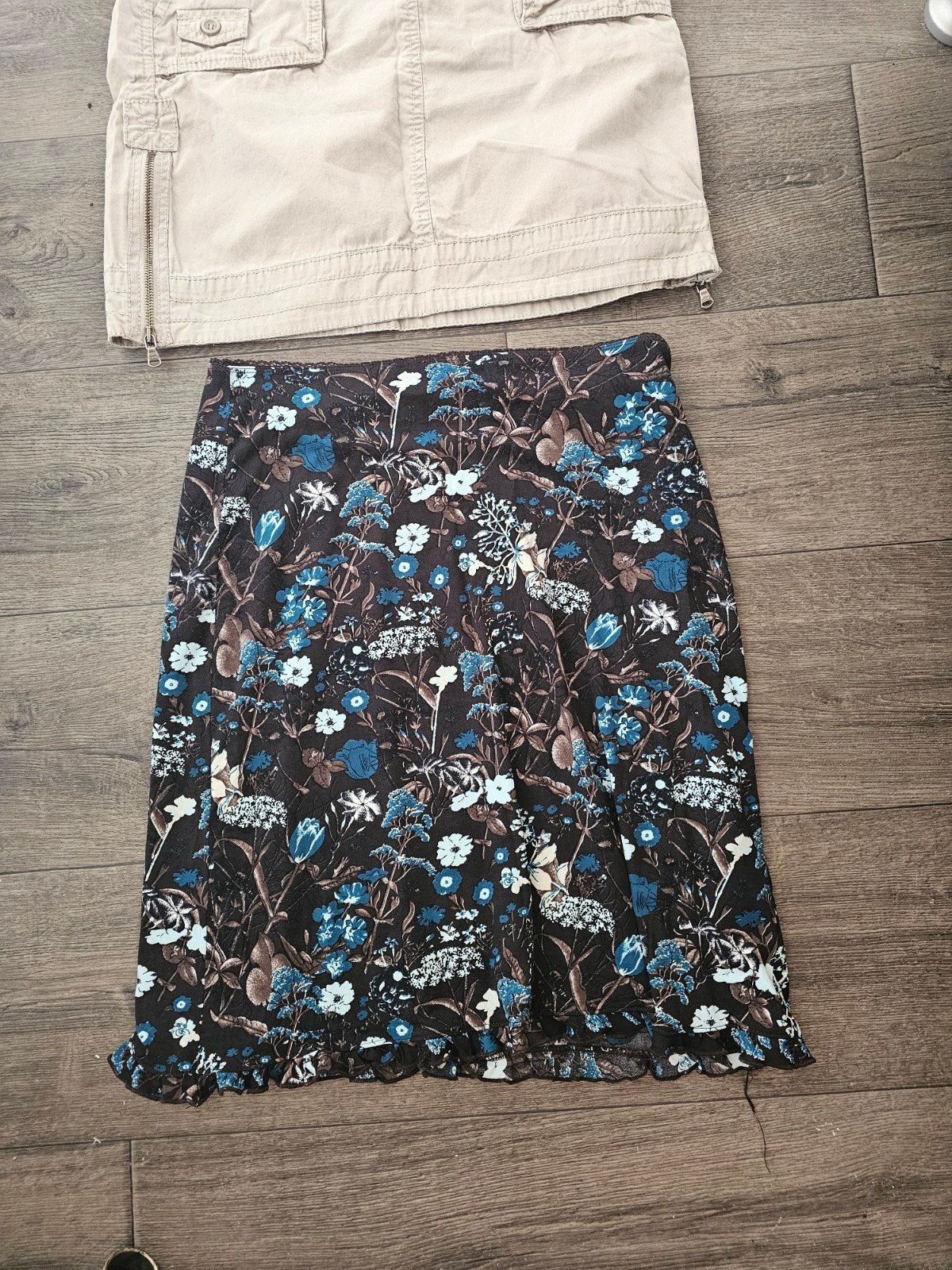 mooie kleding maat s v maar 3,50 pst, Kleding | Dames, Rokken, Ophalen of Verzenden, Zo goed als nieuw, Maat 36 (S)