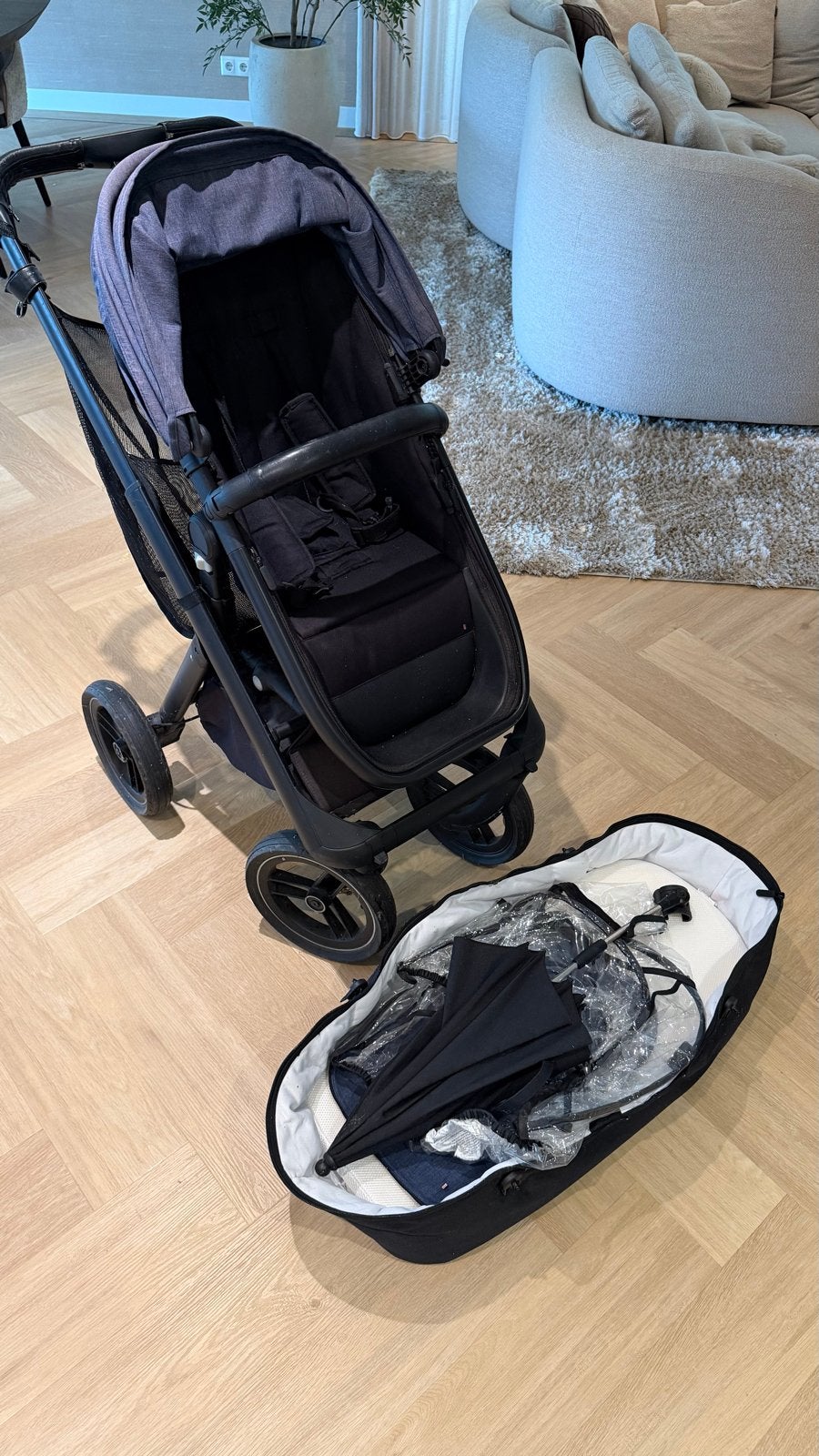 Dubatti kinderwagen met reiswieg, Gebruikt, Met reiswieg, Ophalen, Kinderwagen