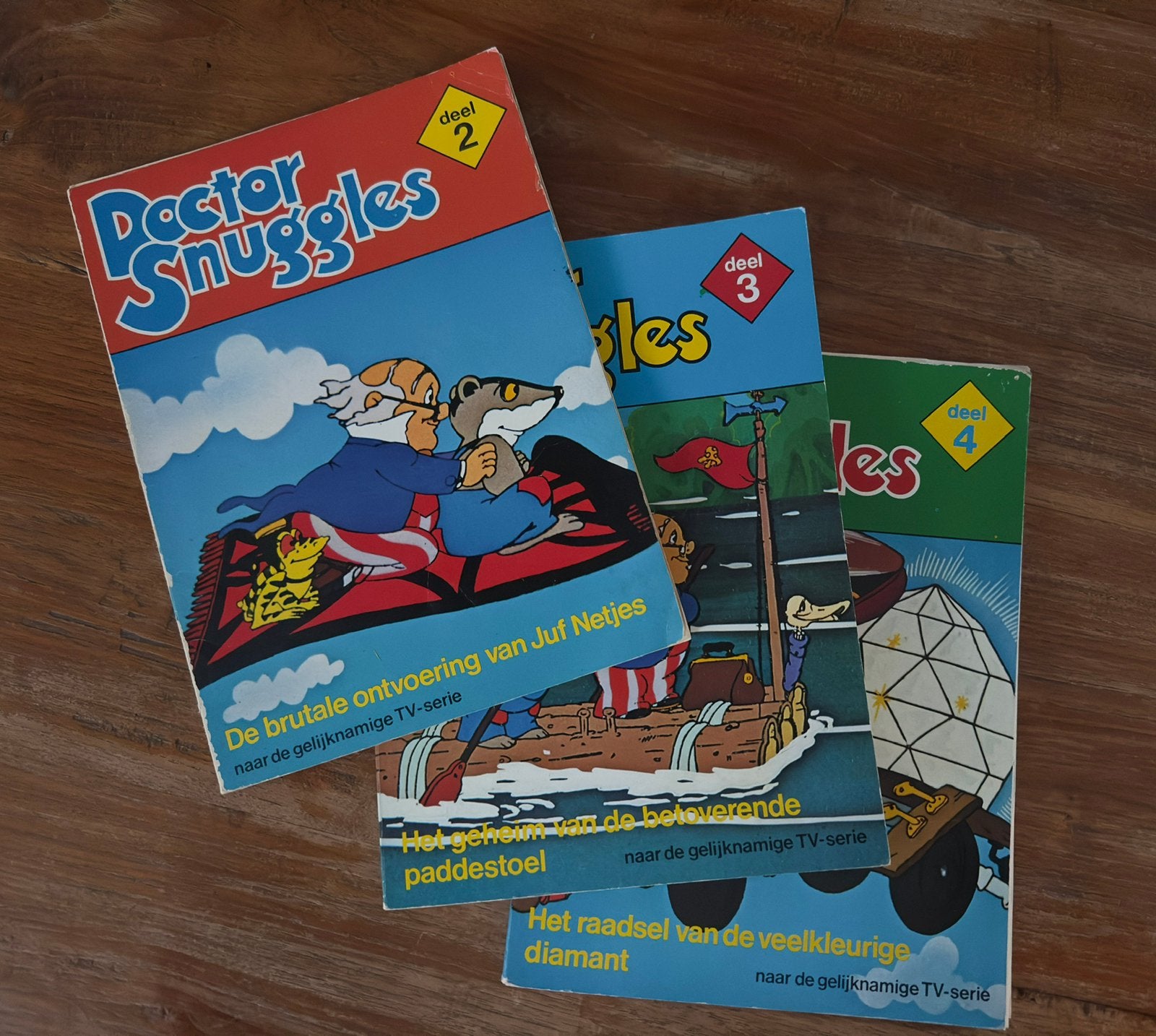 3 boekjes, Doctor Snuggles, nostalgie/vintage, Ophalen of Verzenden, Gelezen
