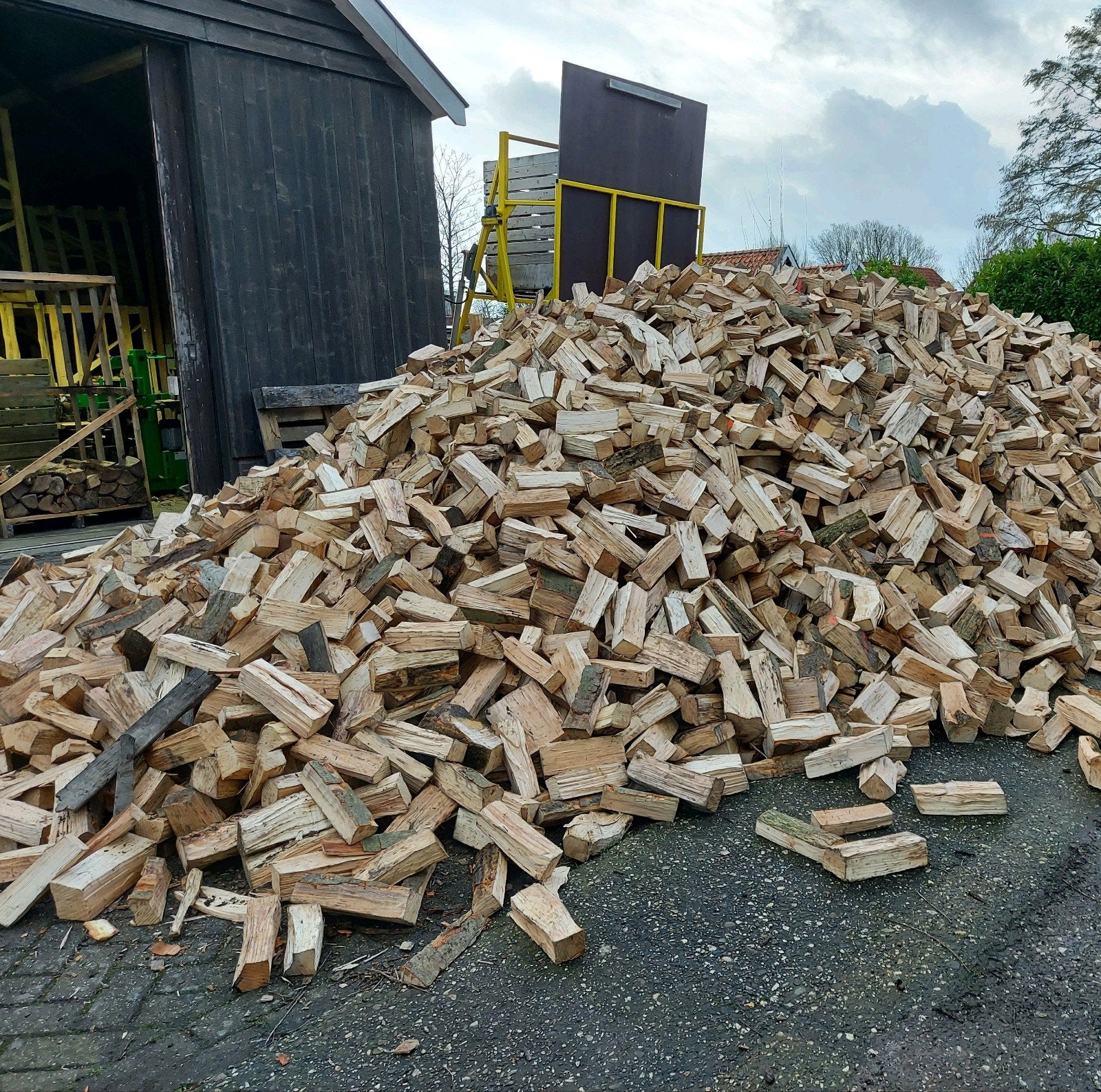 Oven gedroogd haardhout, stookmix, hard en zacht hout., Ophalen, Blokken