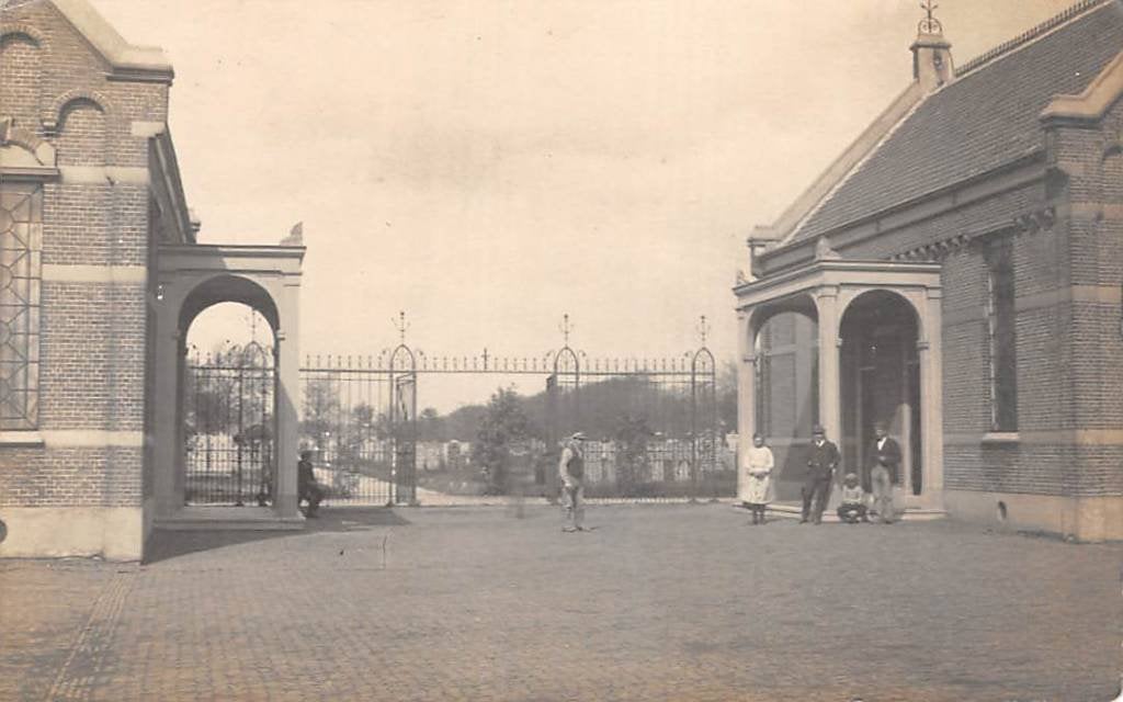 Amsterdam Zorgvliet Begraafplaats Fotokaart, Verzamelen, Ophalen of Verzenden, Voor 1920, Ongelopen, Noord-Holland