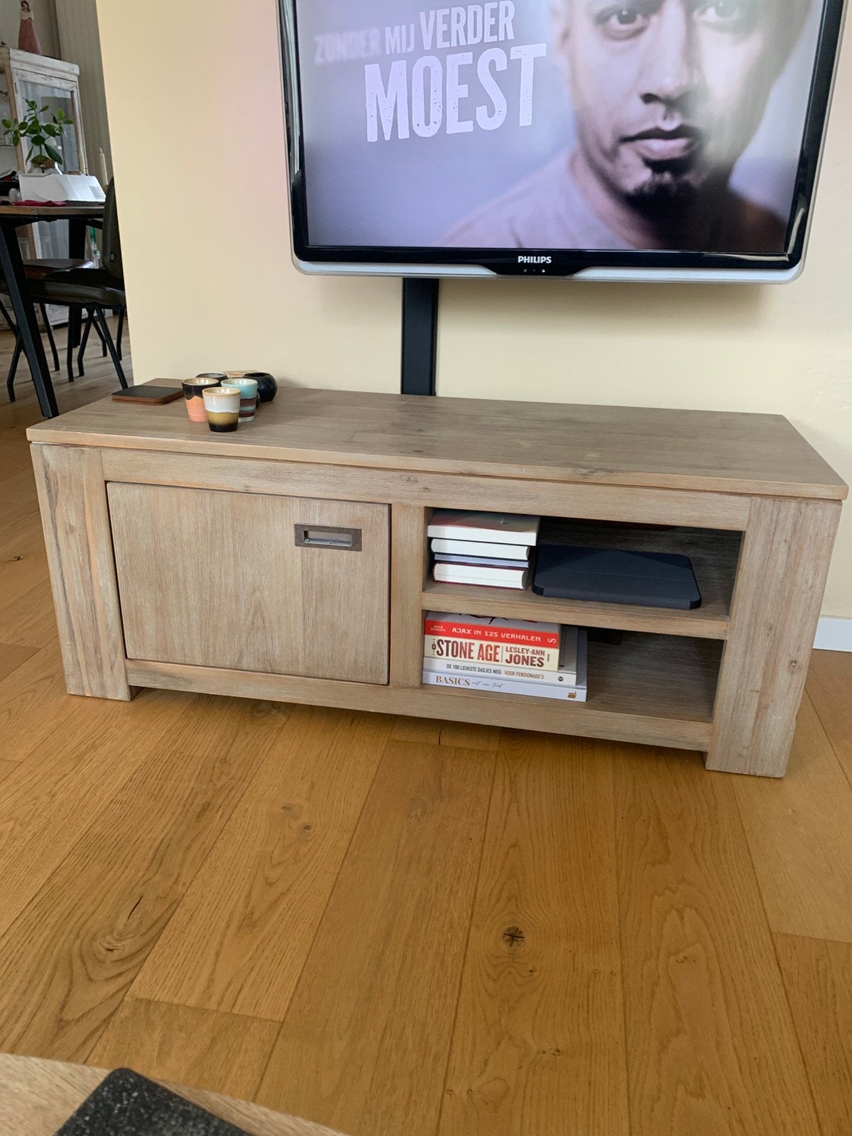 Tv kast te koop, 100 tot 150 cm, Ophalen of Verzenden, Zo goed als nieuw, Minder dan 100 cm