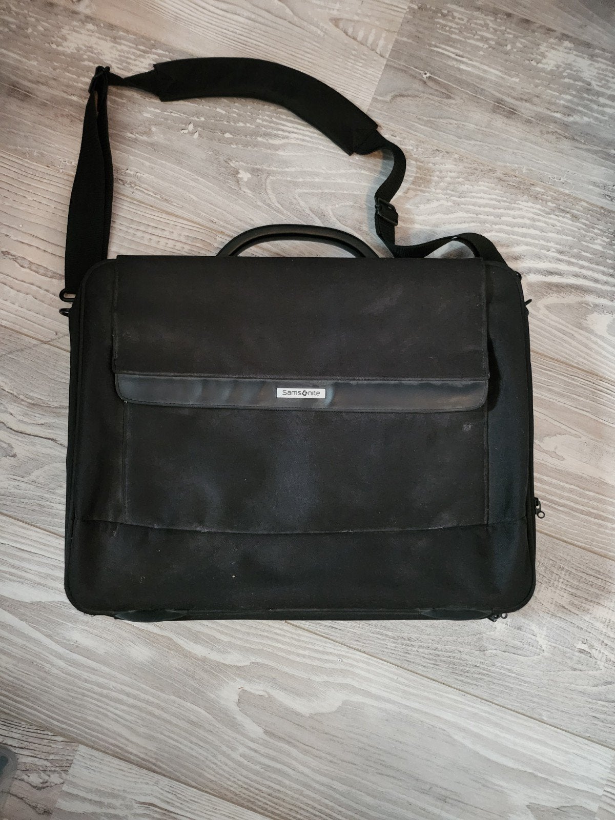 Samsonite laptoptas, 17 inch of meer, Zo goed als nieuw, Zwart, Ophalen