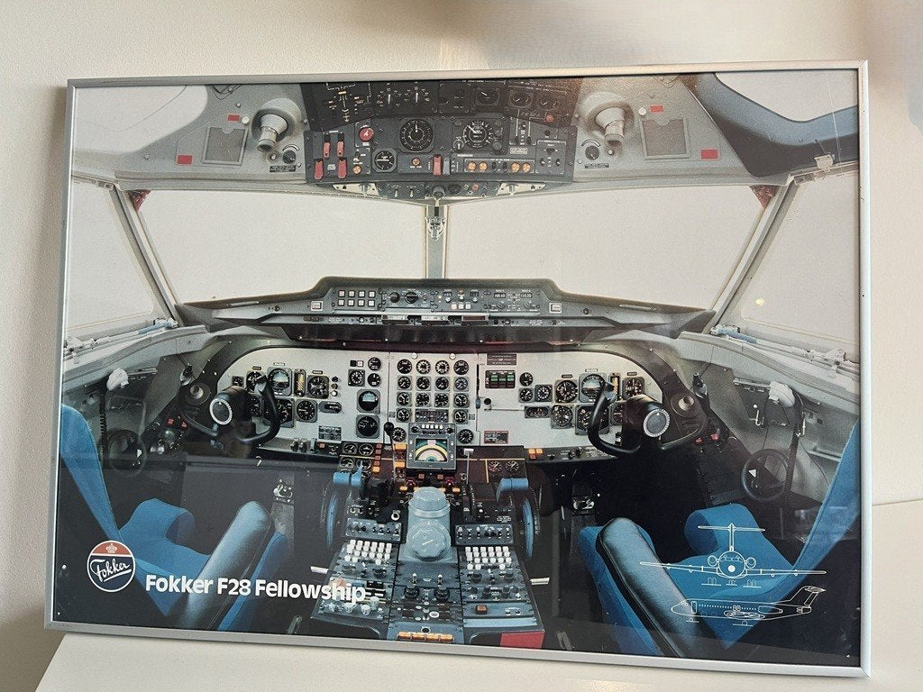 poster cockpit Fokker F28 Fellowship, Ophalen of Verzenden, Zo goed als nieuw, Kaart, Foto of Prent