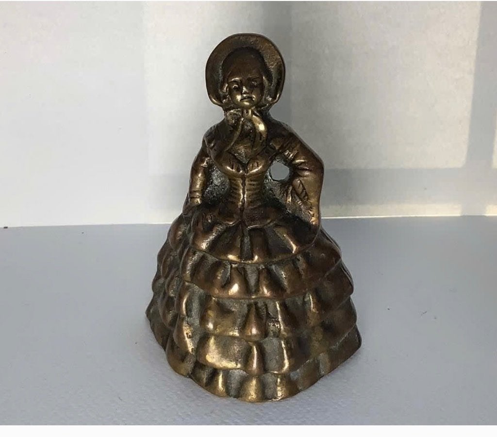 Antiek bronzen bel, dame, 11,5 cm, mooie rok, Ophalen of Verzenden