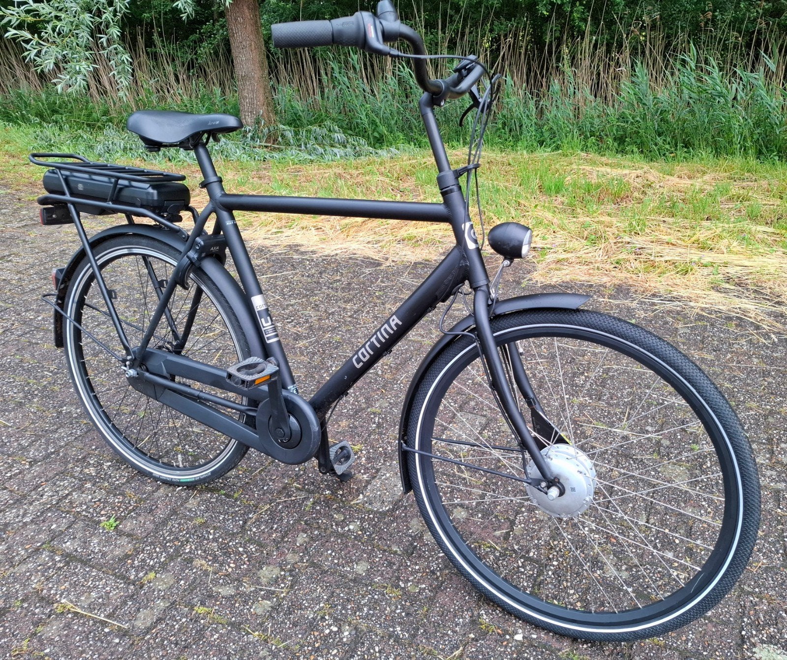 Nette mat zwarte elektrische Cortina herenfiets - E-bike ✅️, Ophalen, Gebruikt, Versnellingen, 57 tot 61 cm