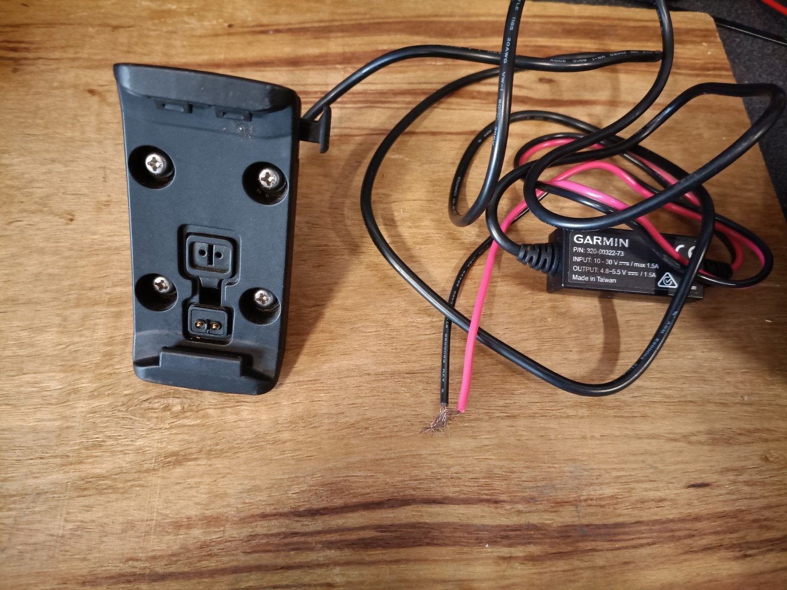 Garmin Zumo Motorhouder 300 serie met voedingskabel, Ophalen of Verzenden, Gebruikt