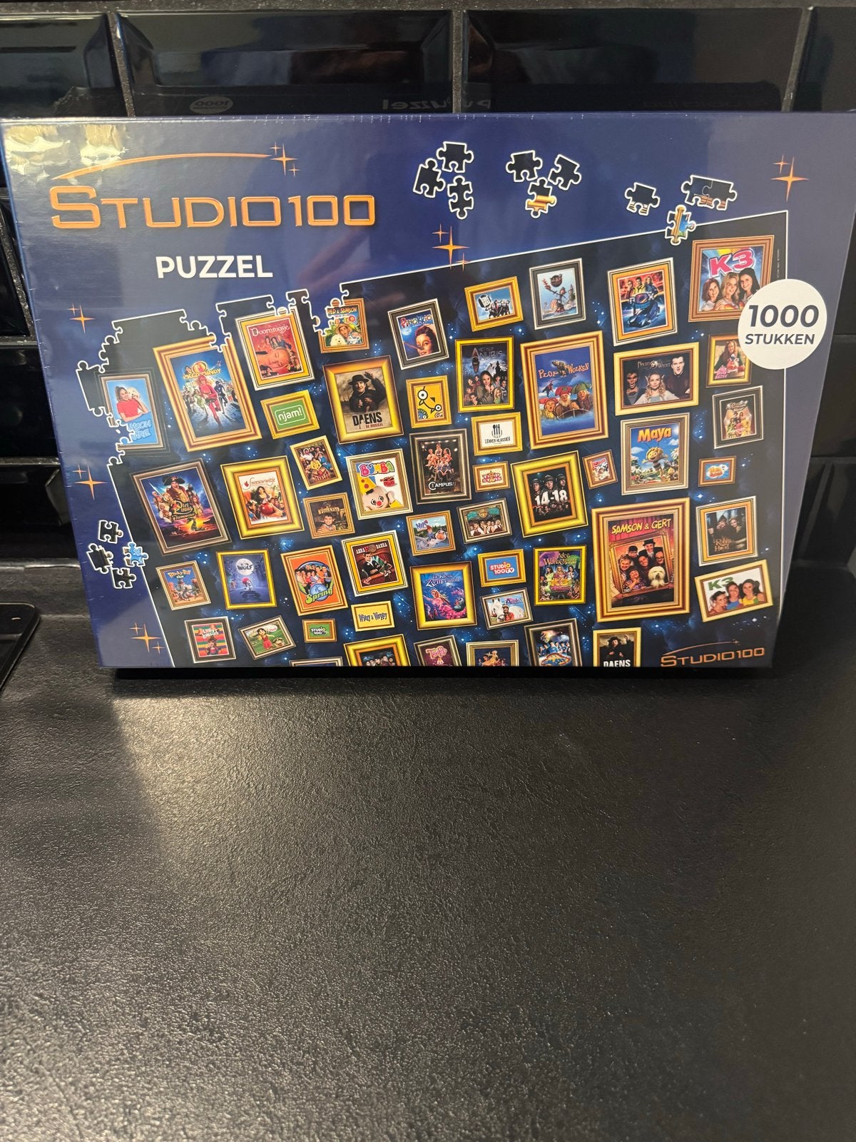 Studio 100 Puzzel 1000 Stukjes - Nieuw in Verpakking, Ophalen of Verzenden, 500 t/m 1500 stukjes, Nieuw, Legpuzzel