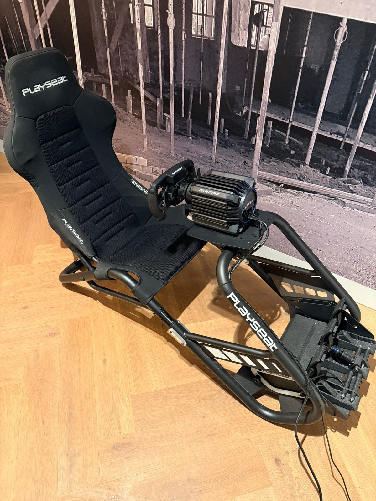Fanatac 18nm F1 wheel Elite V2 Playseat Trophy, Spelcomputers en Games, Spelcomputers | Sony PlayStation Consoles | Accessoires