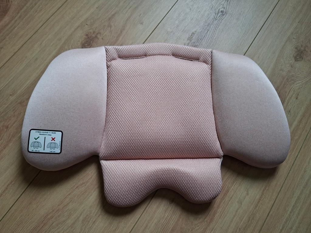 Cybex cloud T inlegstuk newborn pasgeboren roze, Overige merken, Autogordel of Isofix, Ophalen of Verzenden, Zo goed als nieuw