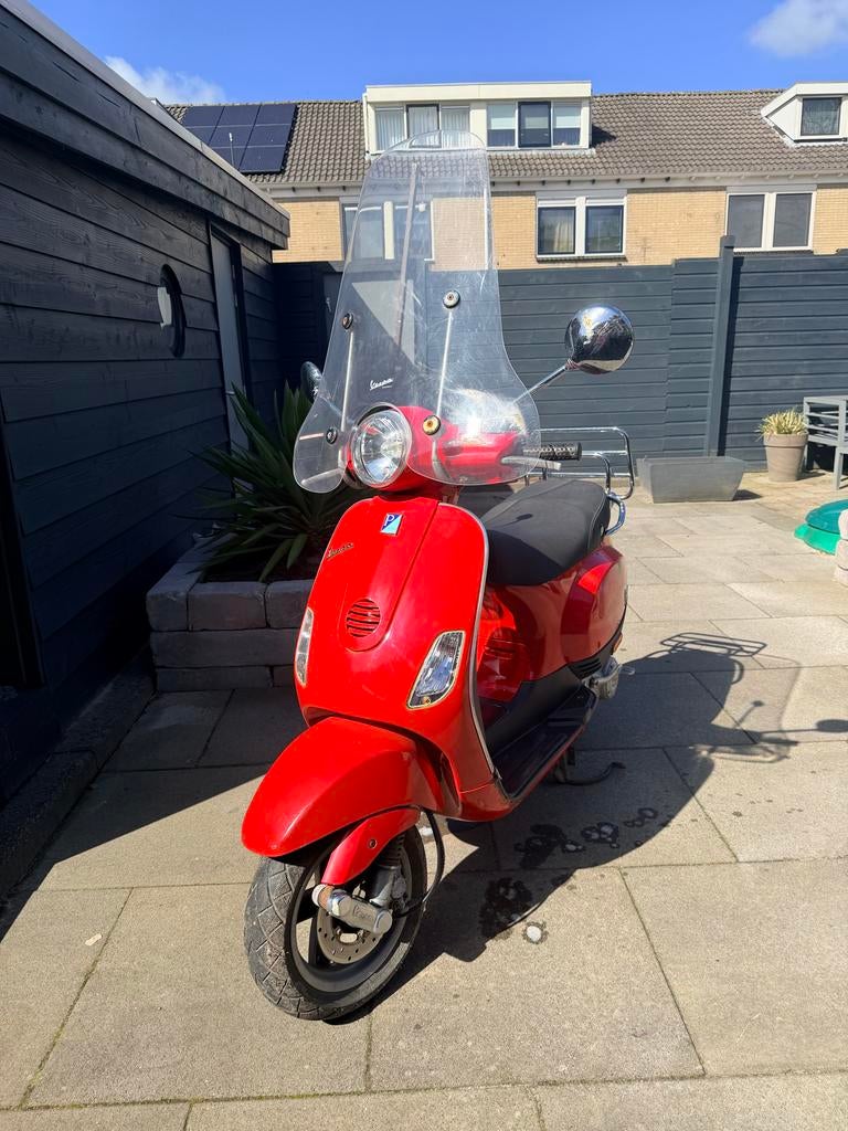 Vespa LX 50 - Goed onderhouden en betrouwbaar, Gebruikt, Maximaal 45 km/u, Ophalen of Verzenden, Benzine