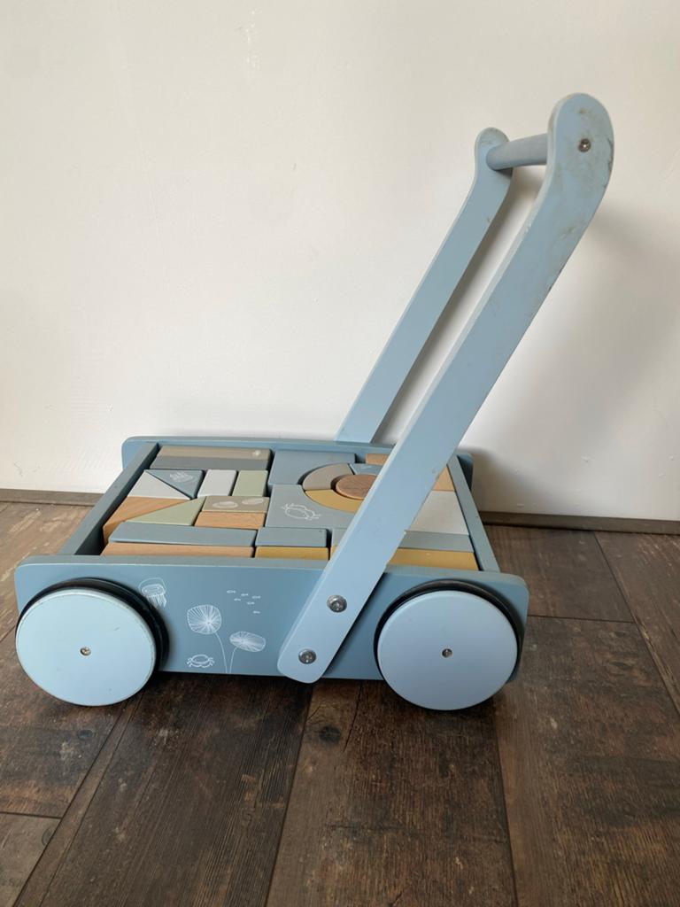 Little dutch loopwagen speelblokjes, Kinderen en Baby's, Speelgoed | Houten speelgoed, Ophalen, Zo goed als nieuw, Duw- of Trekspeelgoed