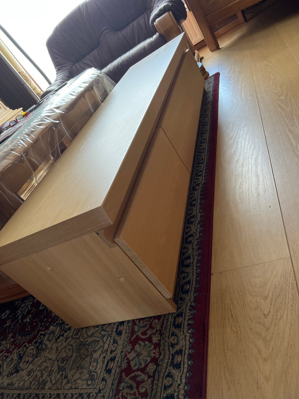 Massief licht eiken tv meubel., Huis en Inrichting, Kasten | Televisiemeubels, Ophalen, 150 tot 200 cm, Eikenhout, Nieuw
