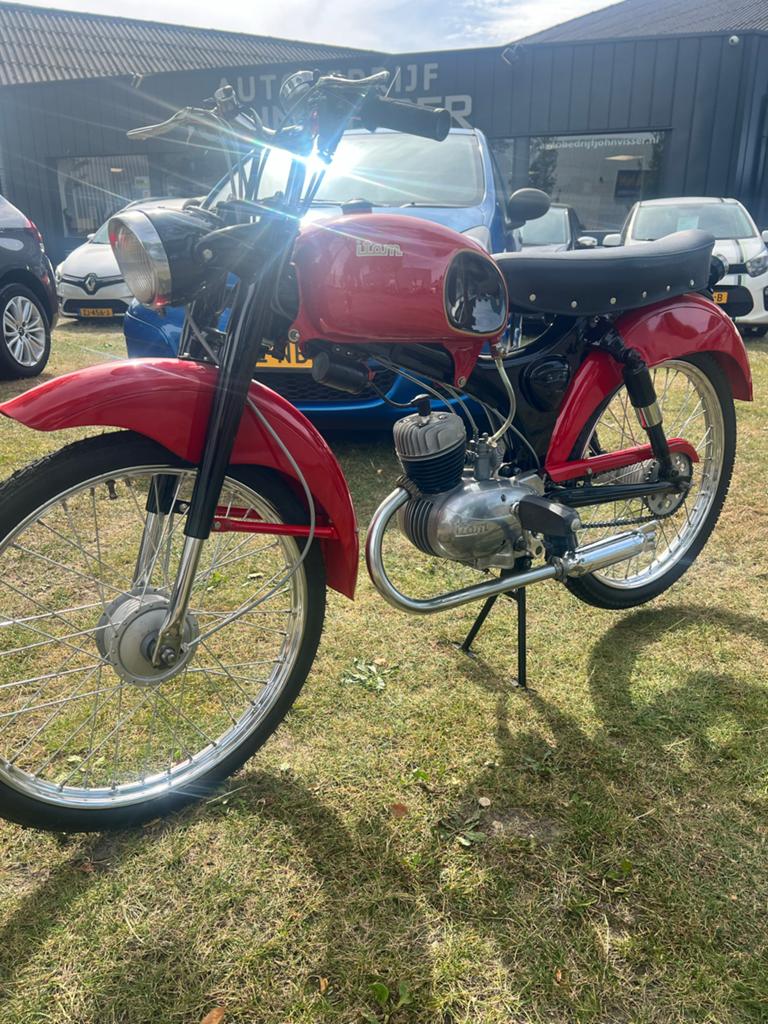 Zeldzame Itom bromfiets uit 1960 met originele papieren, Ophalen of Verzenden, Overige merken